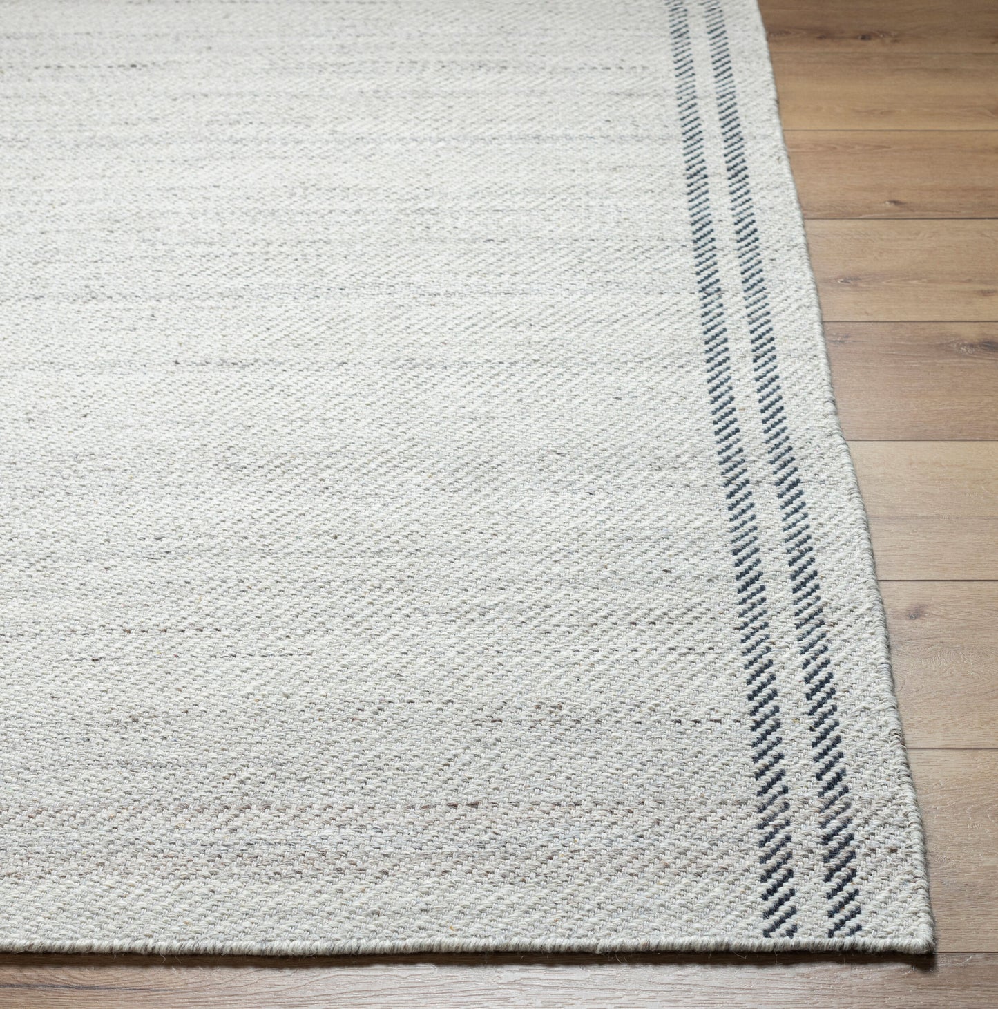Mardin MDI-2332 2' x 3' Handmade Wool Accent Rug