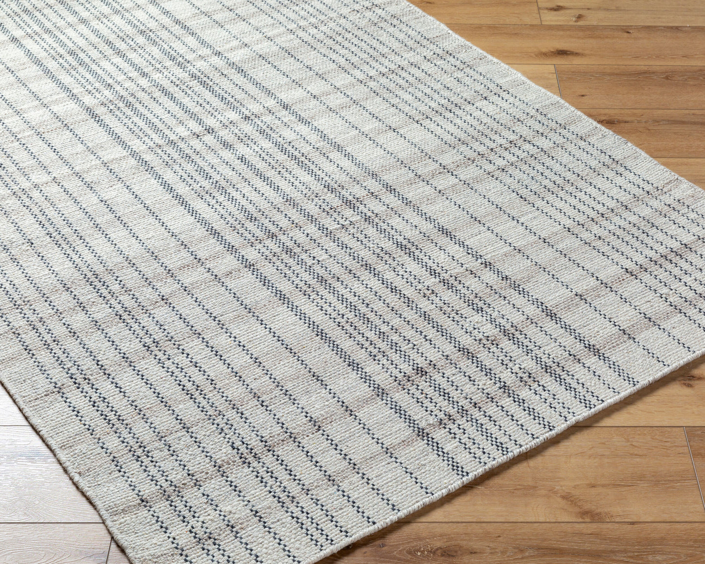 Mardin MDI-2339 2' x 3' Handmade Wool Accent Rug
