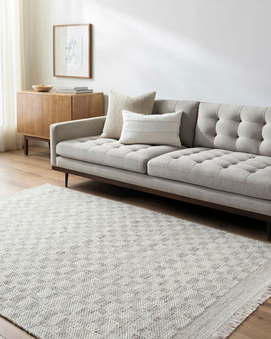 Mardin MDI-2342 2' x 3' Handmade Wool Accent Rug