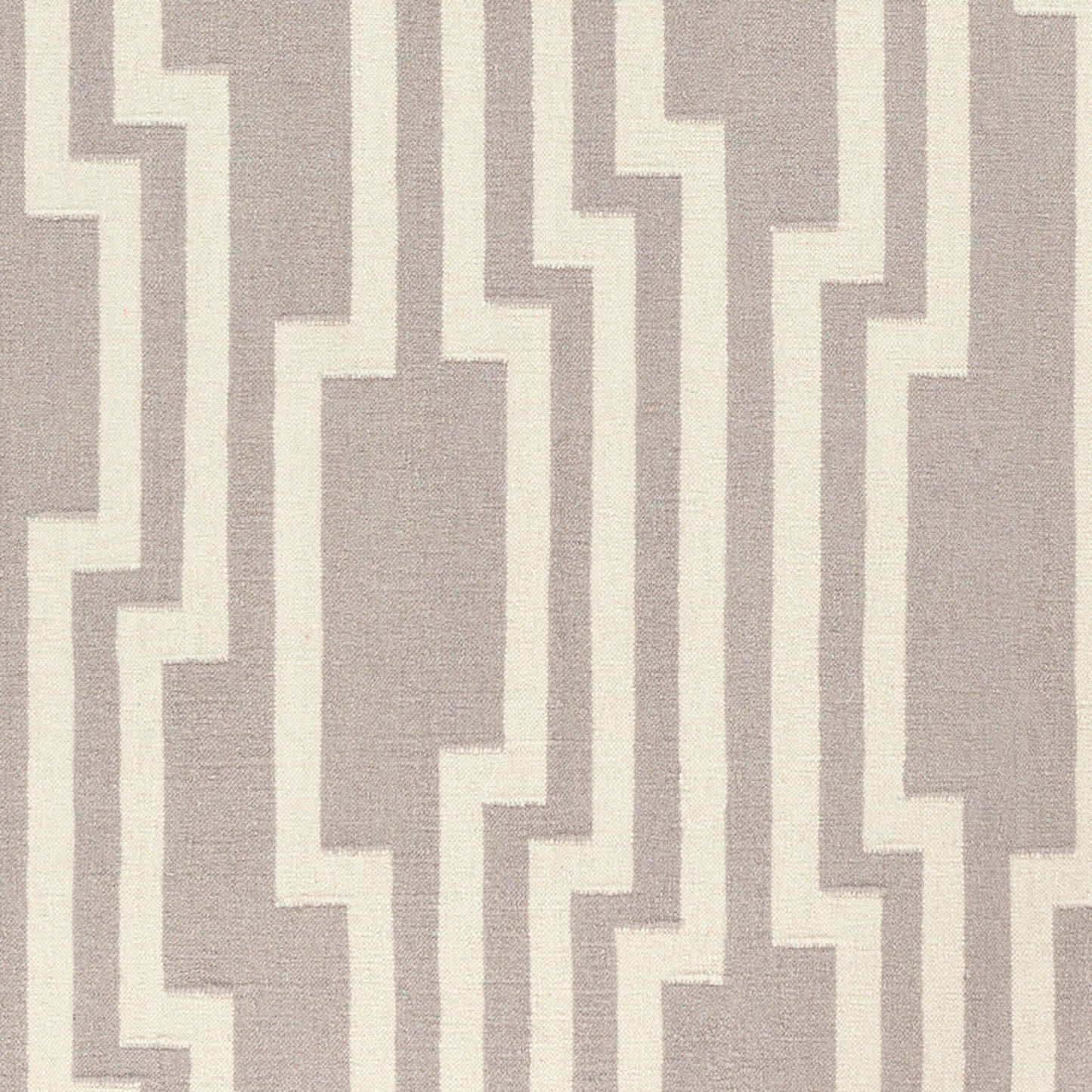Market Place MKP-1012 2' x 3' Handmade Wool Accent Rug
