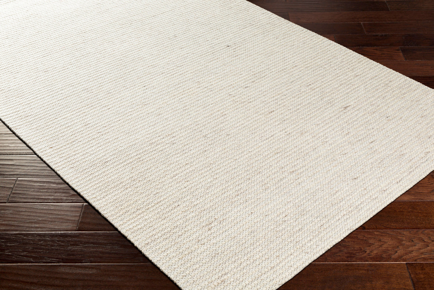 Marlowe MLE-1002 2' x 3' Handmade Accent Rug