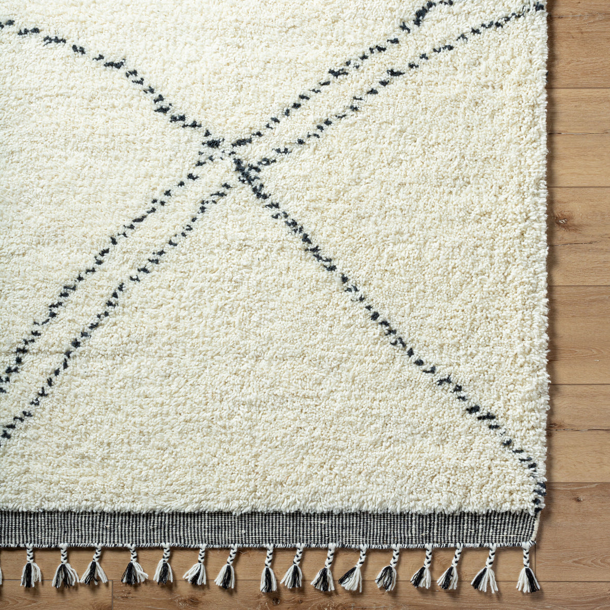 Mirela MMI-2302 Hand Woven Rug