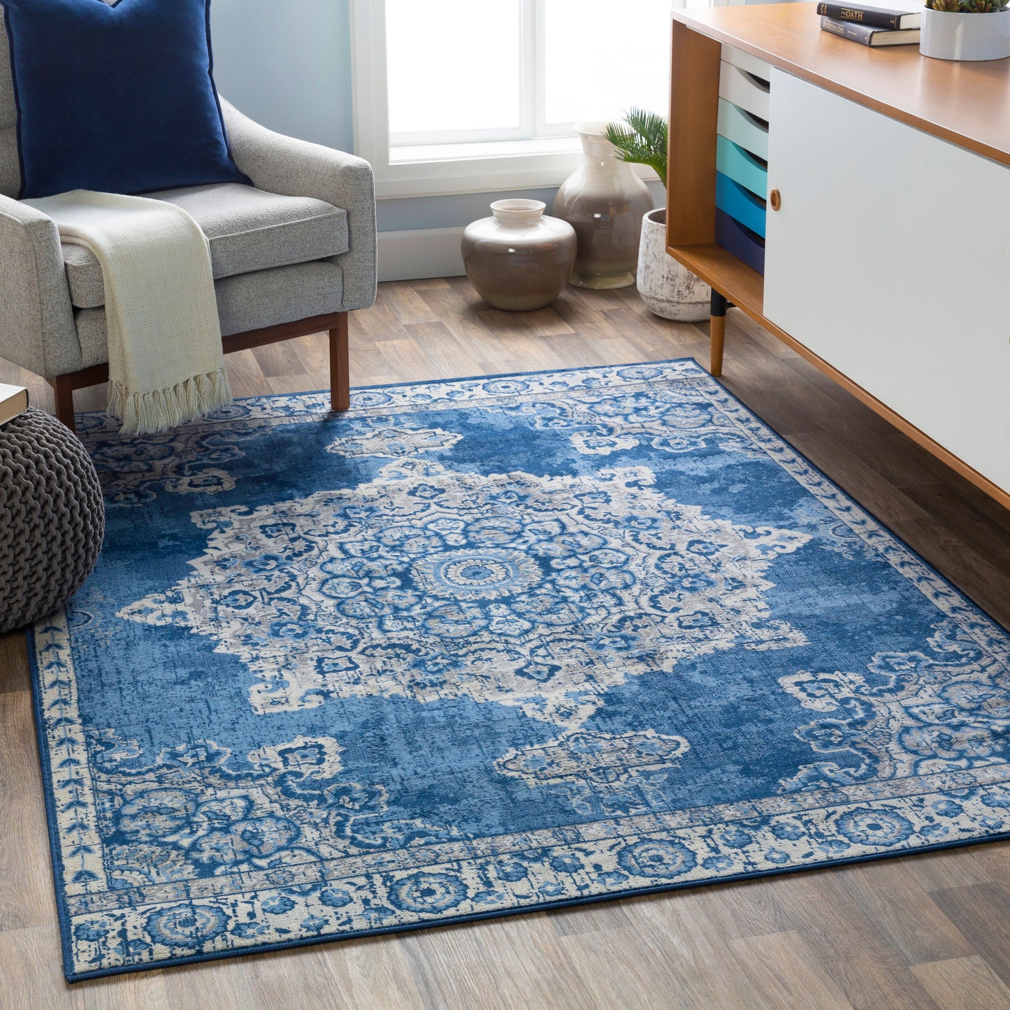 Monaco MOC-2300 4' x 6' Machine Woven Area Rug