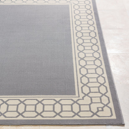 Marina MRN-3034 5' x 7' Machine Woven Indoor/Outdoor Area Rug