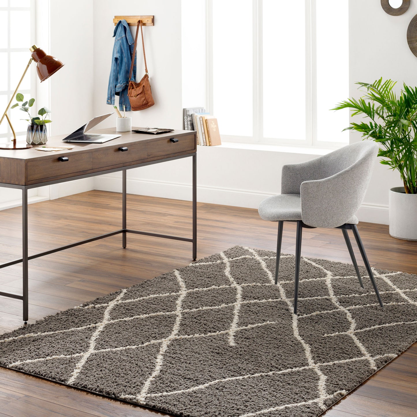 Maryland Shag MSG-2308 5' x 7' Machine Woven Area Rug
