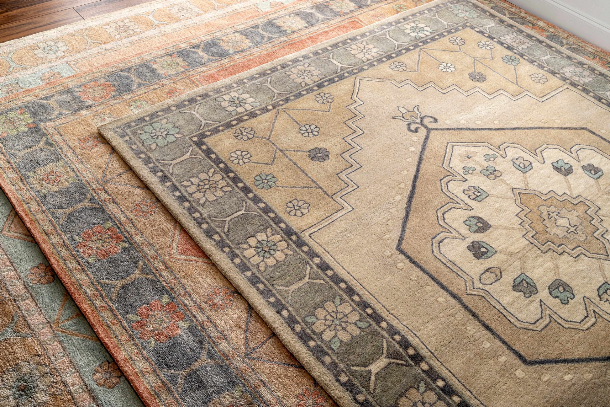Malatya MTY-2302 Hand Tufted Rug