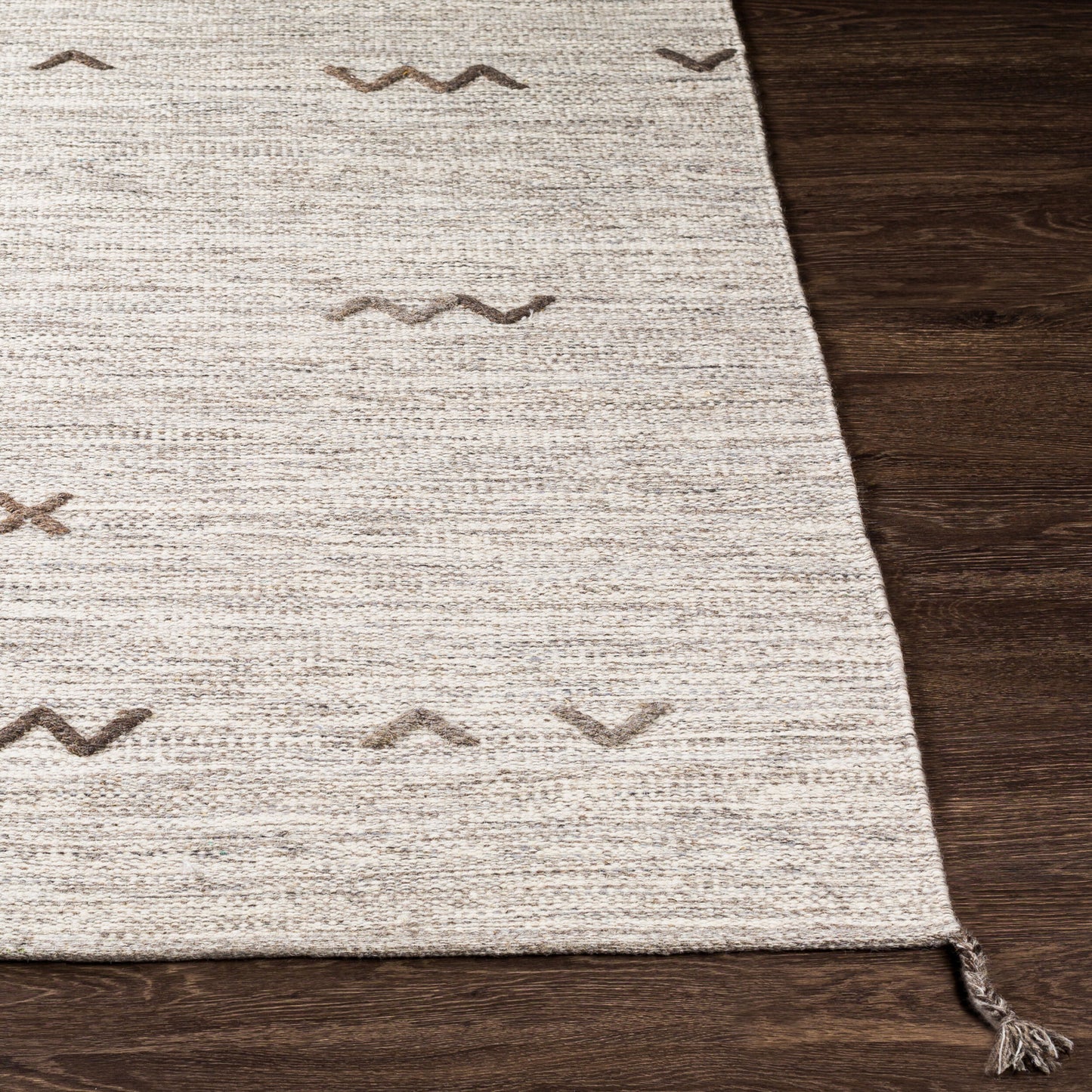 Montezuma MTZ-2004 2' x 3' Handmade Wool Accent Rug