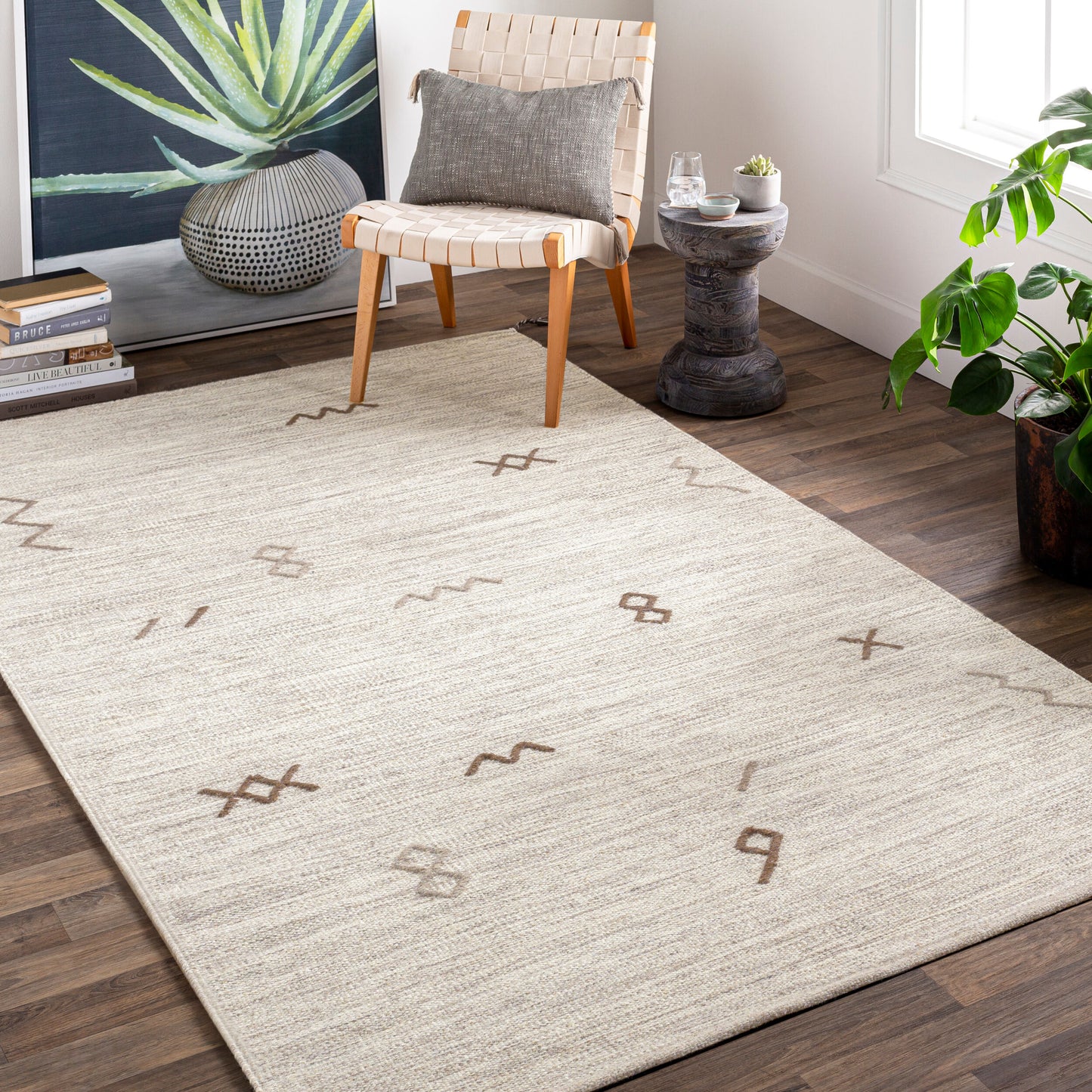 Montezuma MTZ-2005 2' x 3' Handmade Wool Accent Rug
