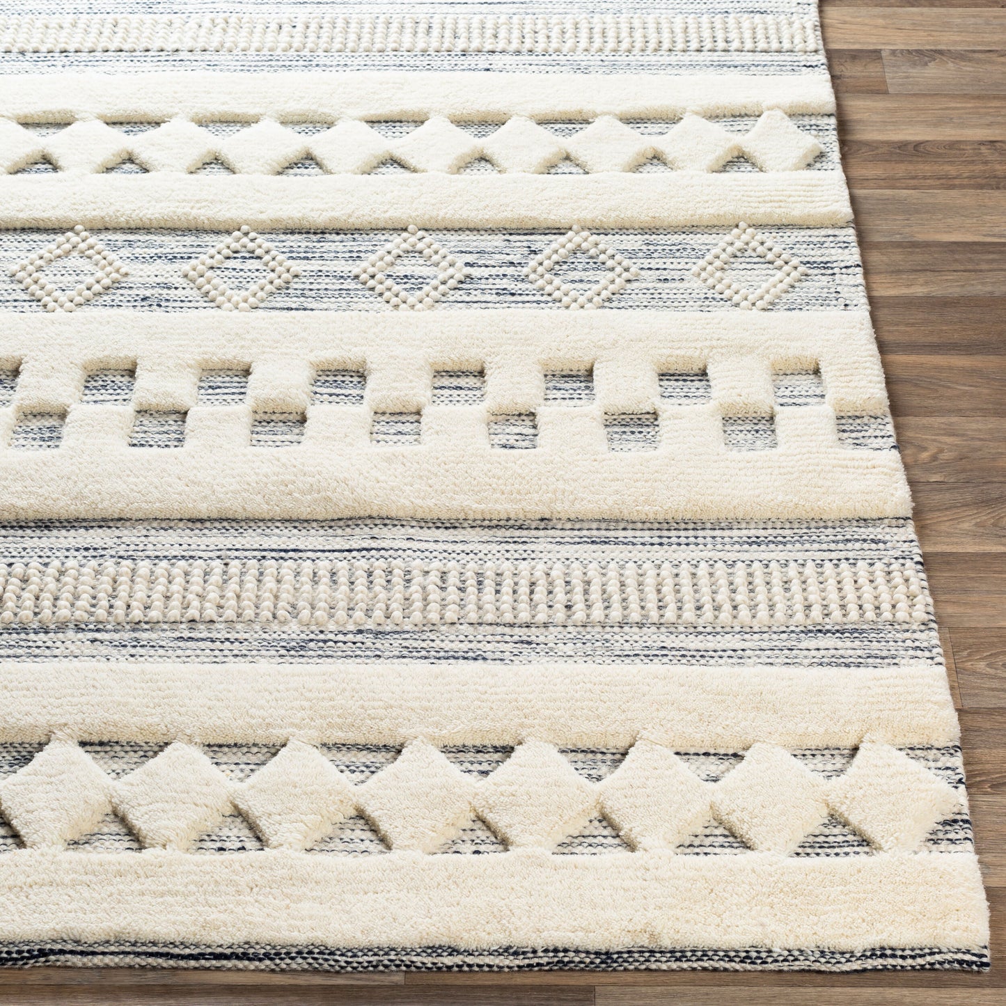 Nairobi NAB-2300 2' x 3' Handmade Wool Accent Rug