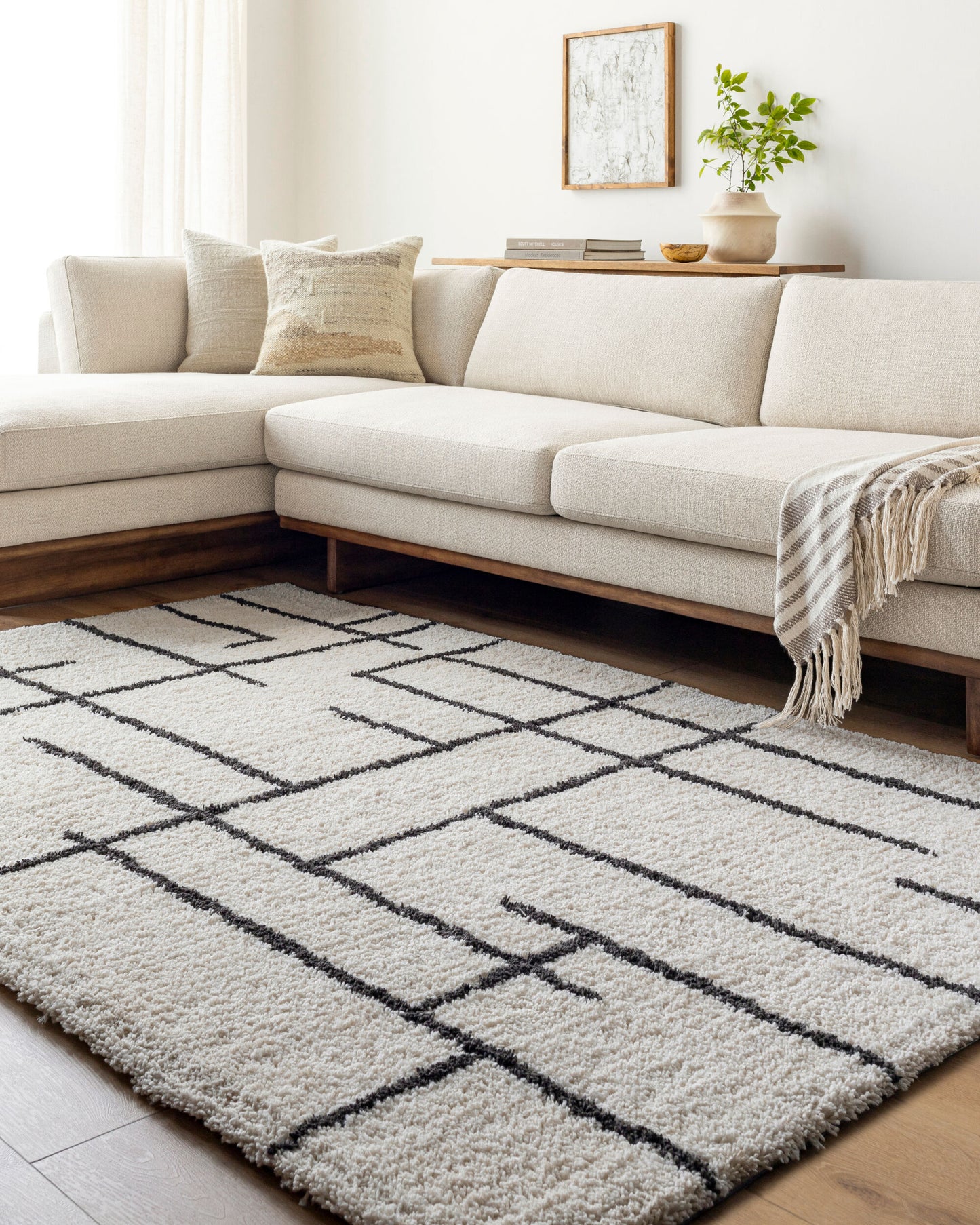 Nicole NCO-2301 5' x 7' Handmade Area Rug