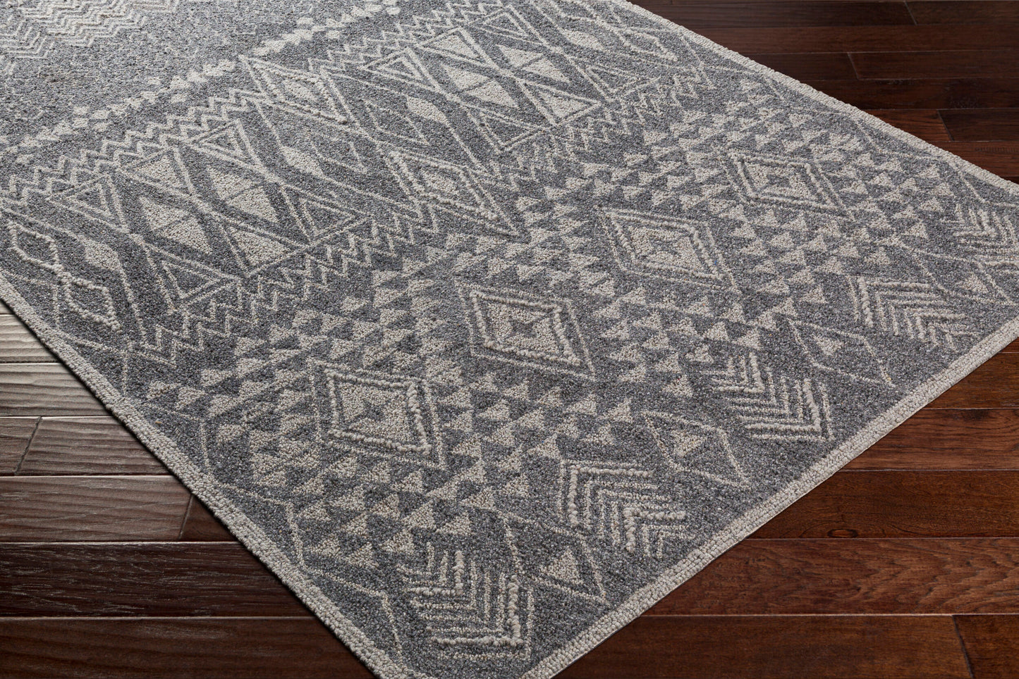 Newcastle NCS-2316 2' x 3' Handmade Wool Accent Rug
