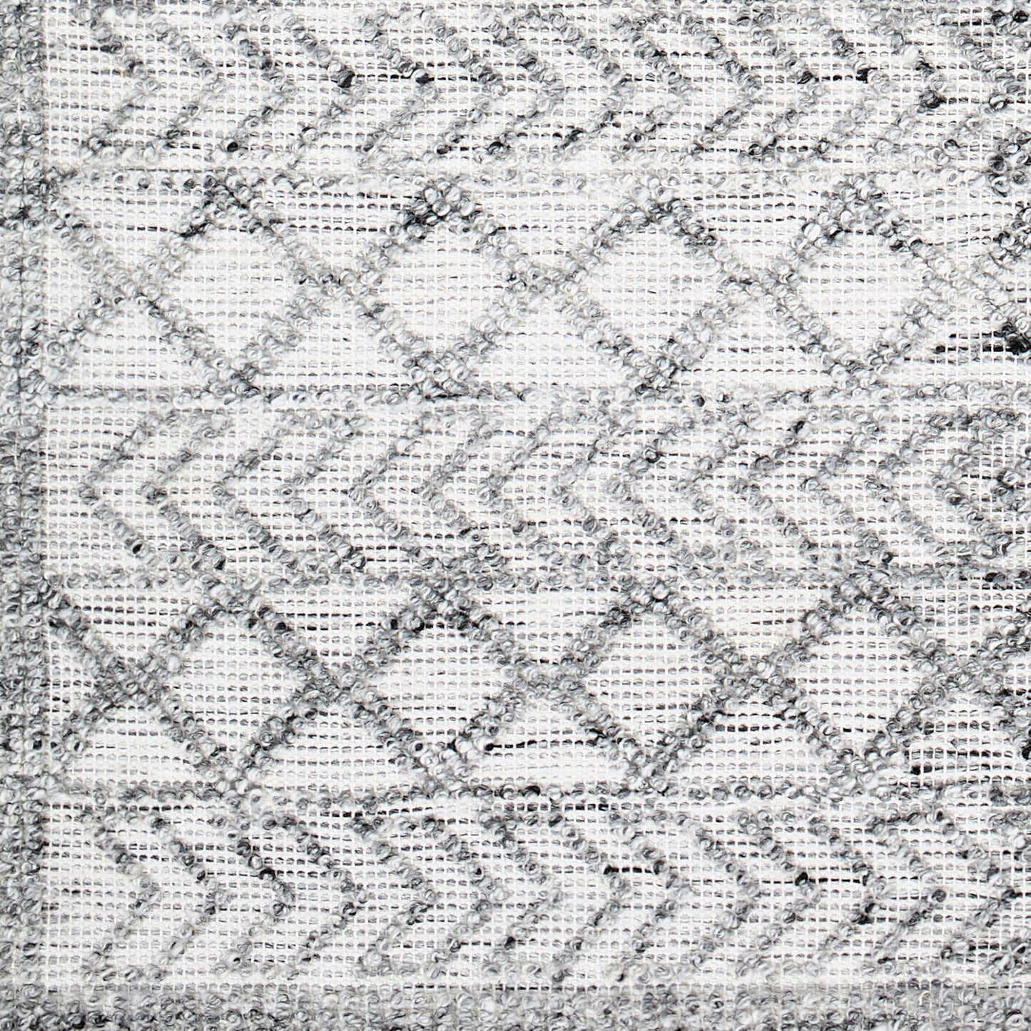 Napoli NPO-2311 2' x 3' Handmade Recyled Accent Rug
