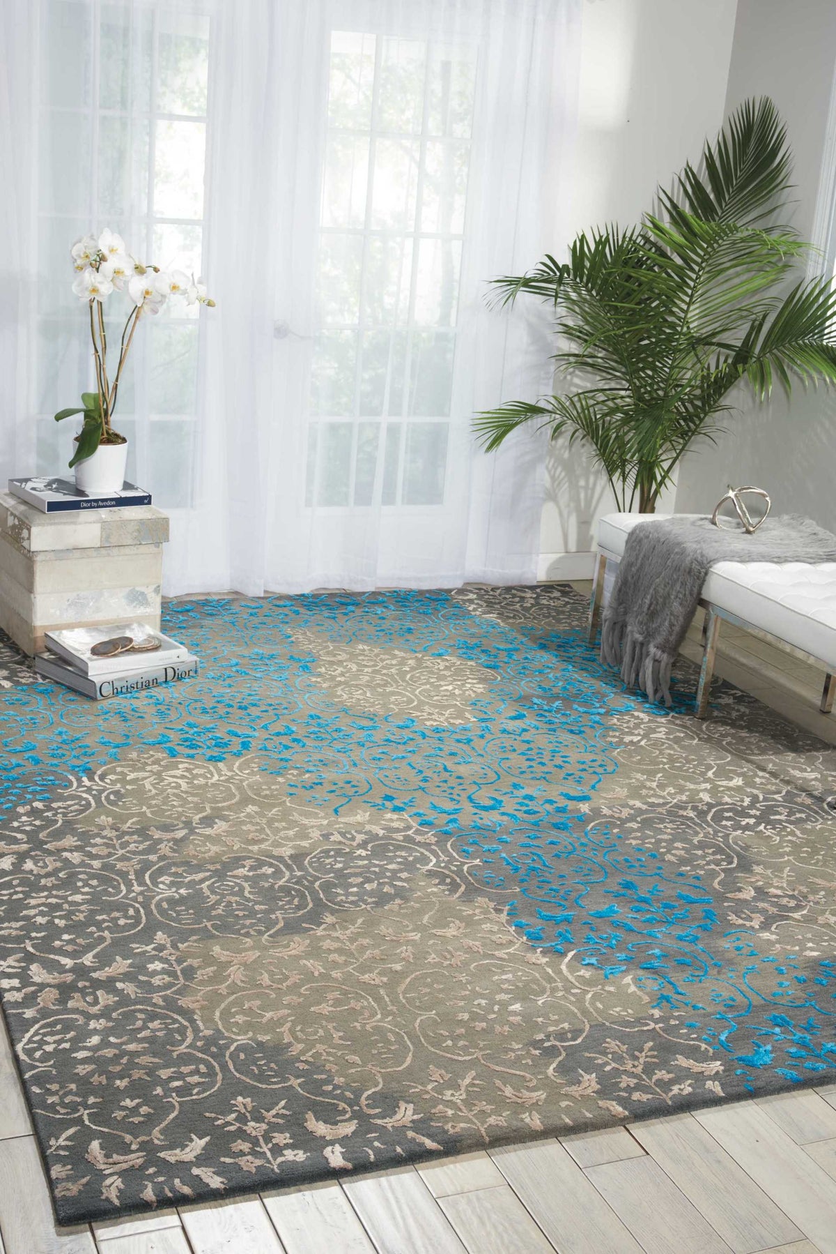 Opaline OPA13 Charcoal Tufted Rug