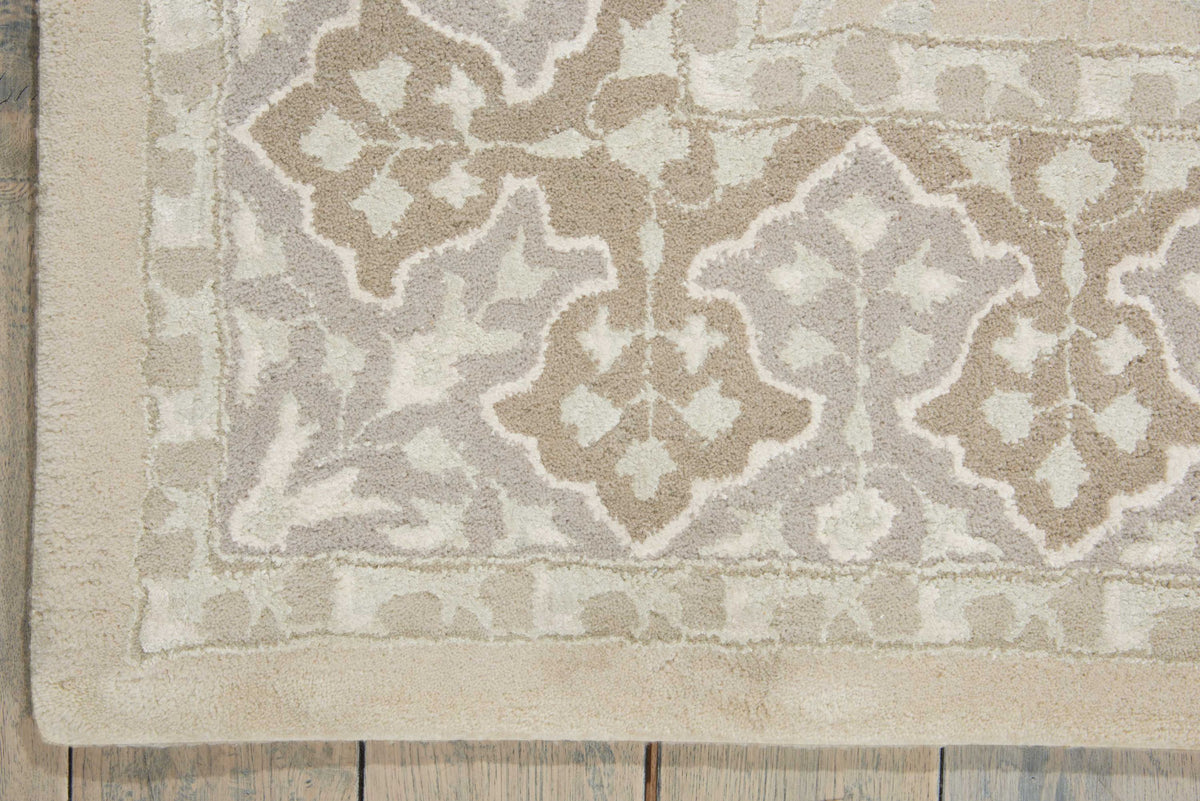 Symphony SYM02 Sand Tufted Rug