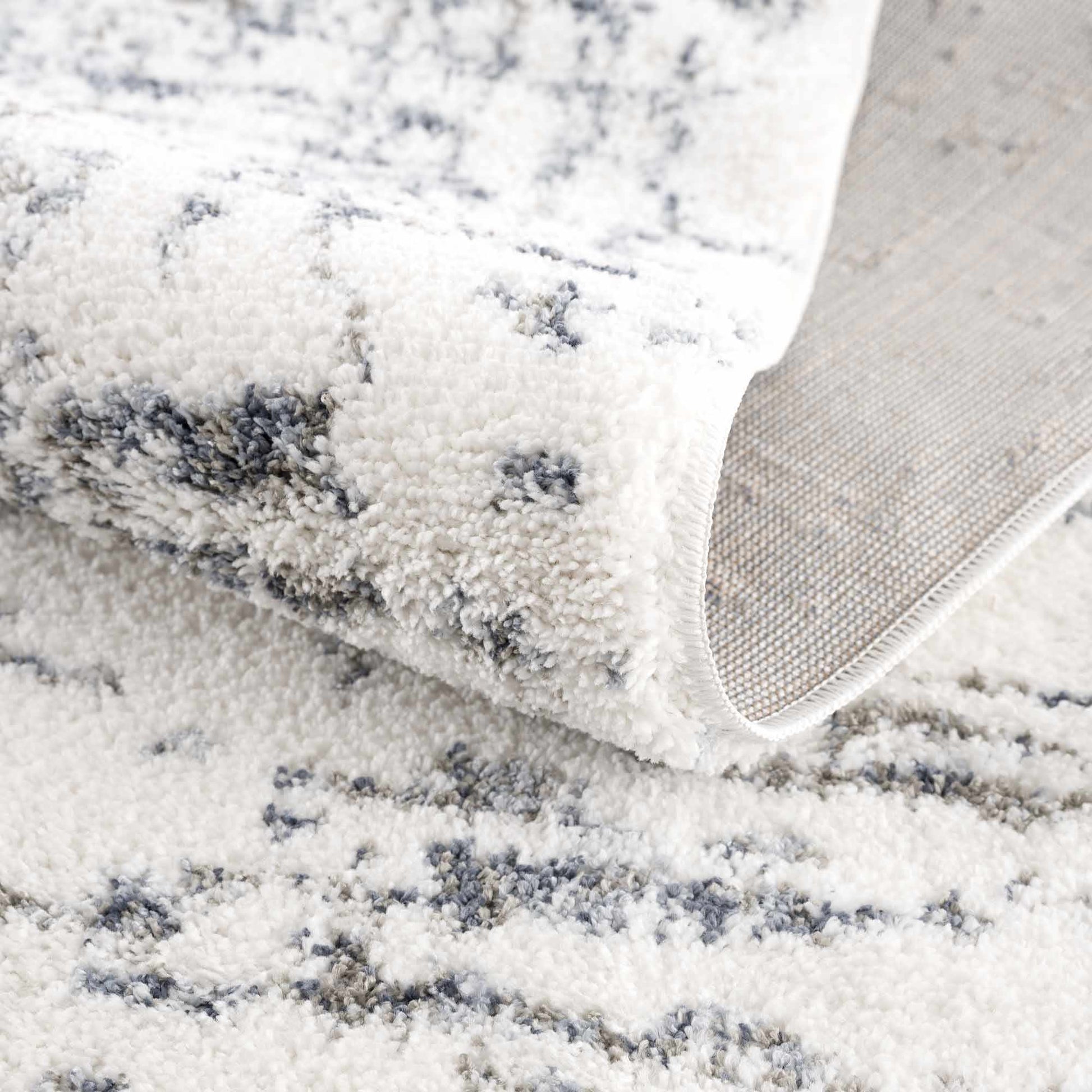 Osaka OKK-2301 Machine Woven Rug