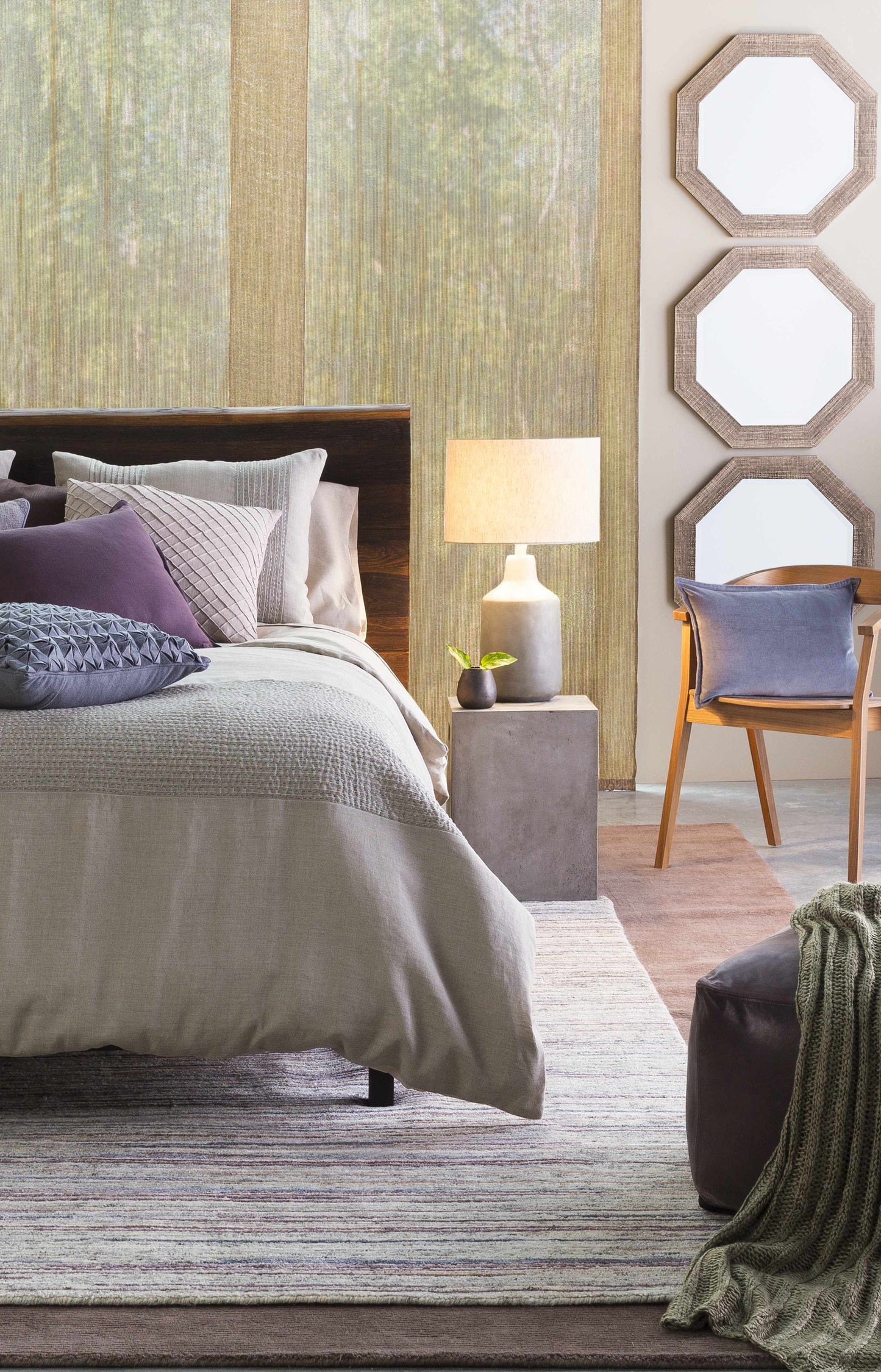 Viola VIO-2006 Hand Loomed Rug