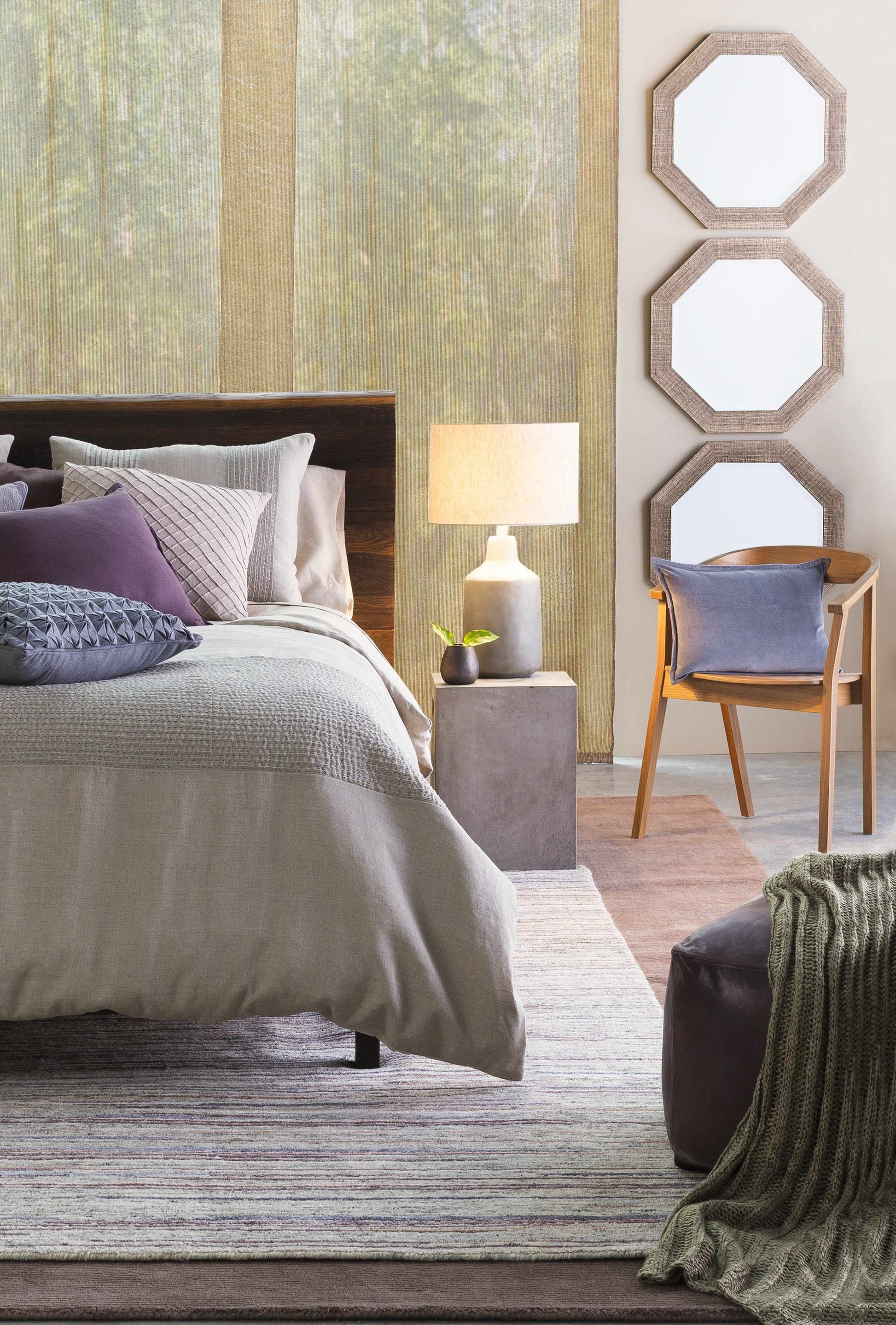 Viola VIO-2006 Hand Loomed Rug