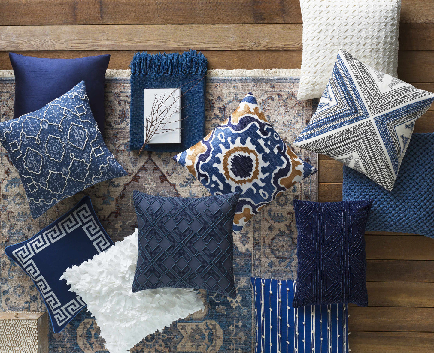 Ephesians EPC-2317 Machine Woven Rug