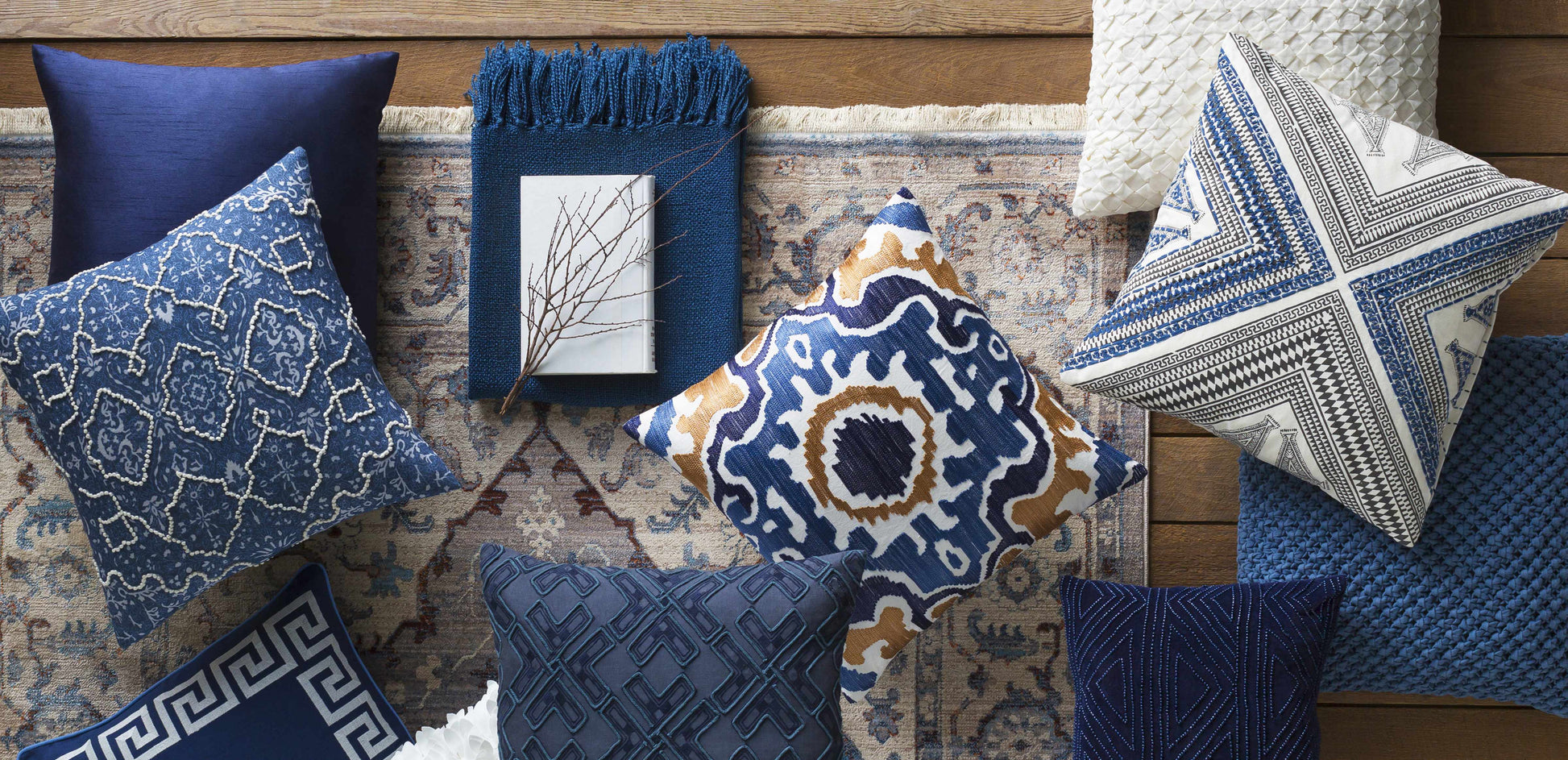 Ephesians EPC-2317 Machine Woven Rug