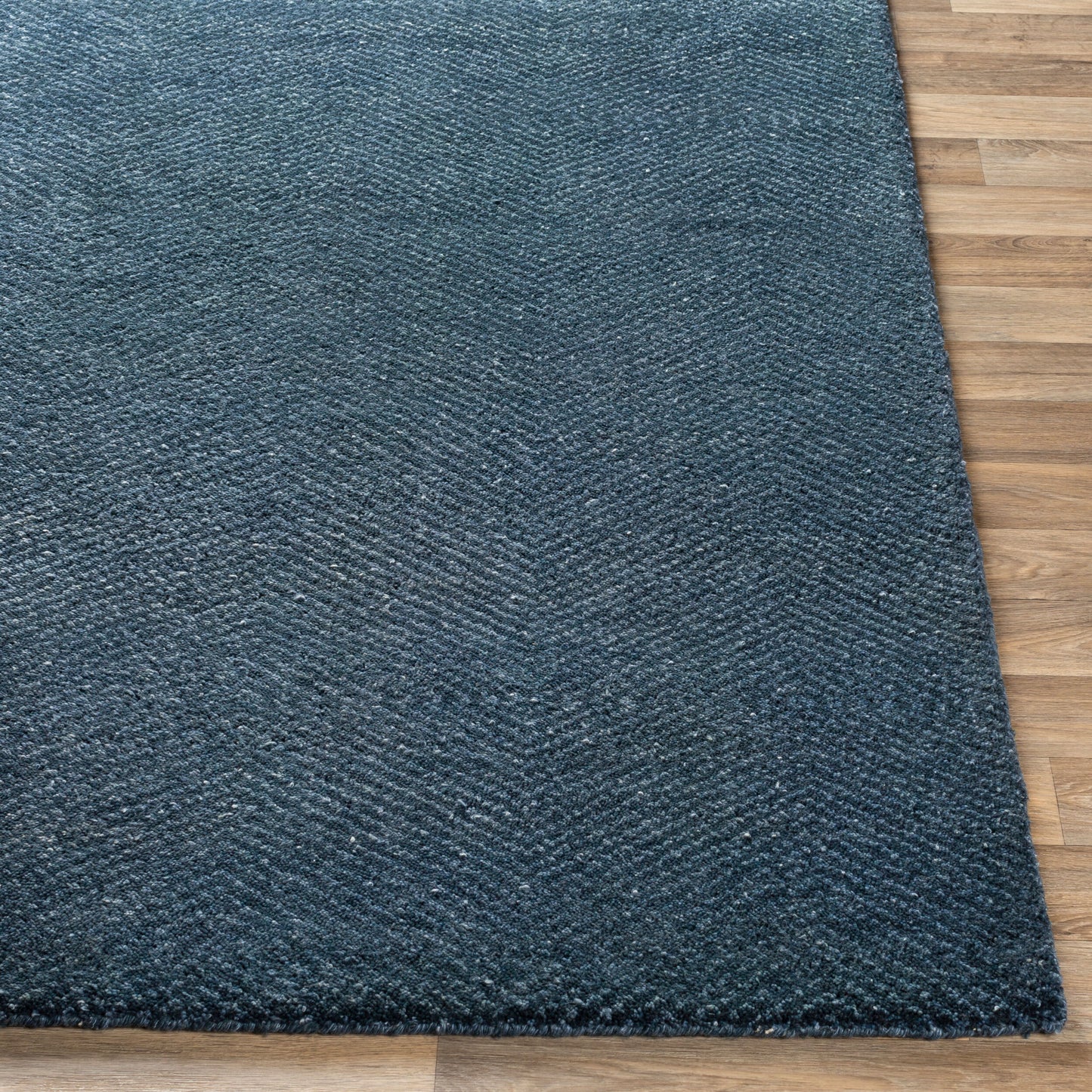 Parma PMA-2300 2' x 3' Handmade Accent Rug