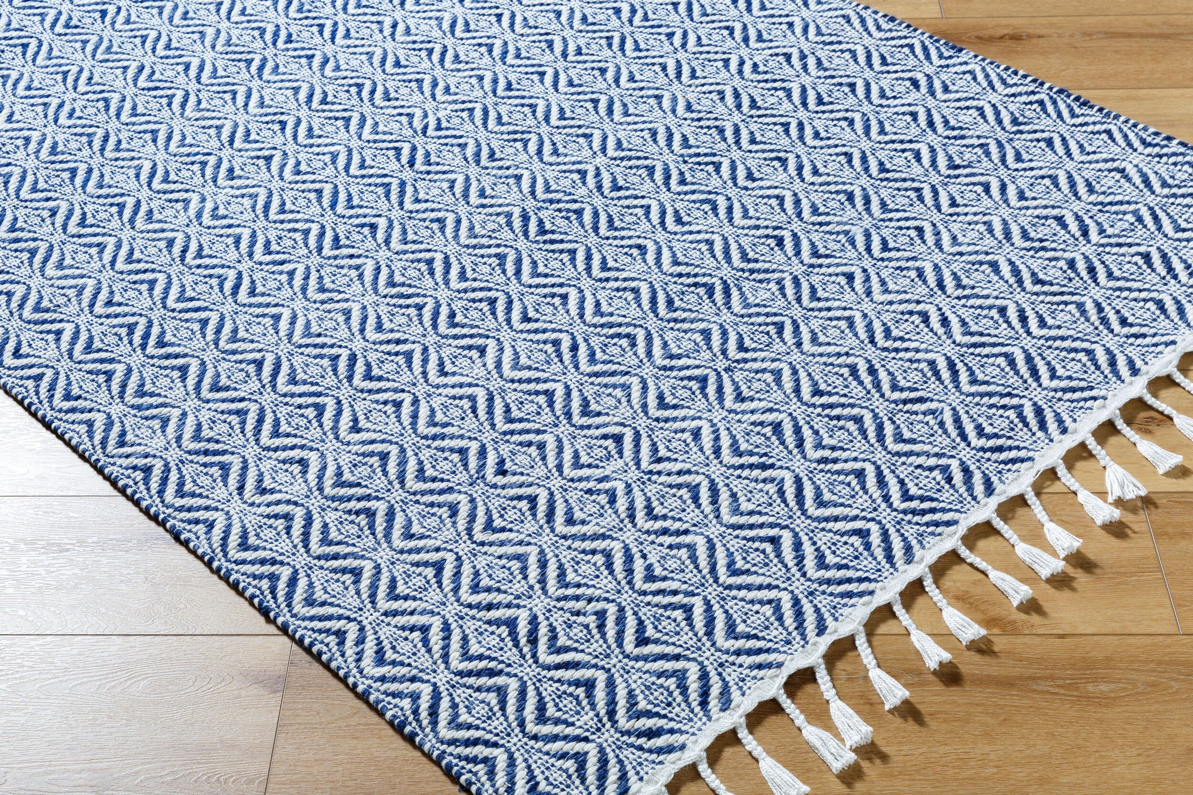 Peony PON-2303 Hand Woven Rug