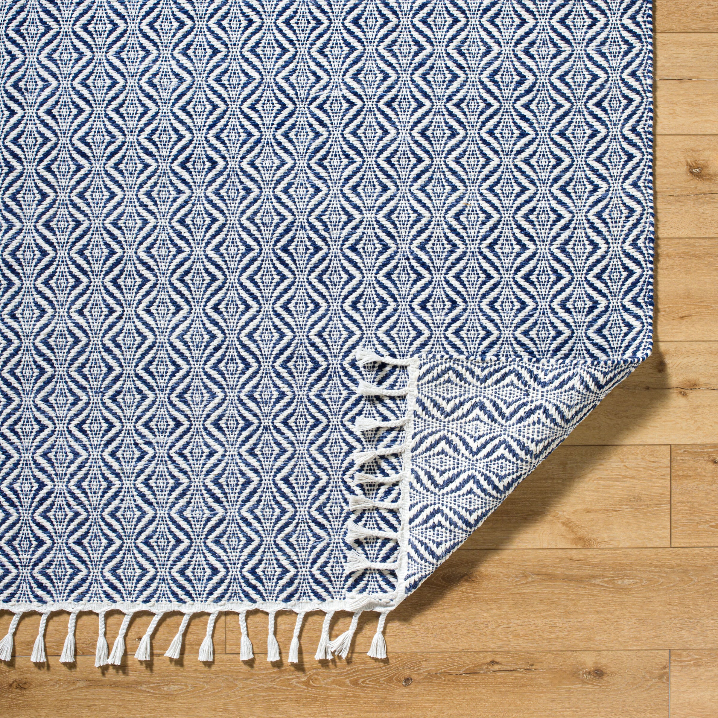 Peony PON-2303 Hand Woven Rug