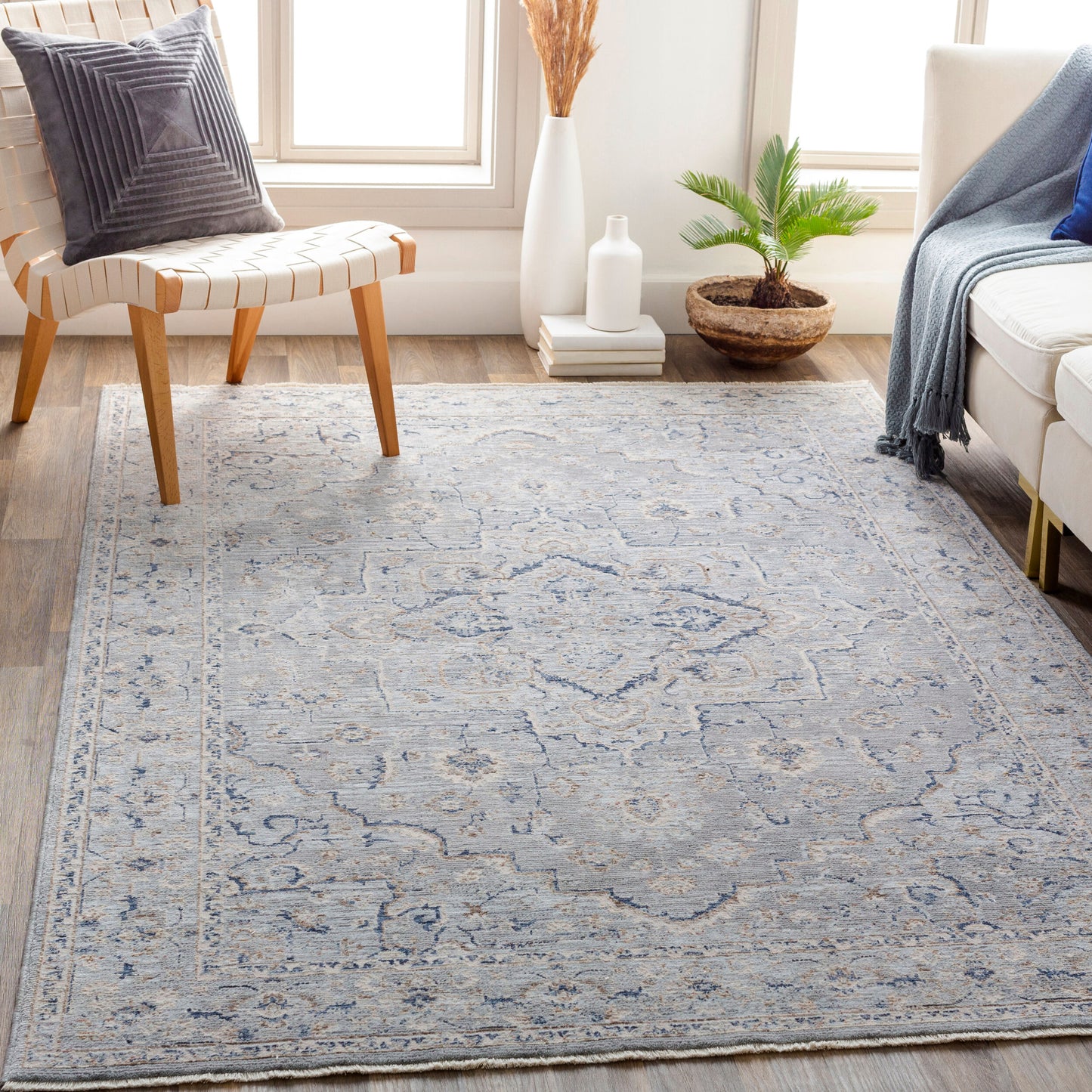 Palazzo PZL-2300 2' x 3' Machine Woven Accent Rug