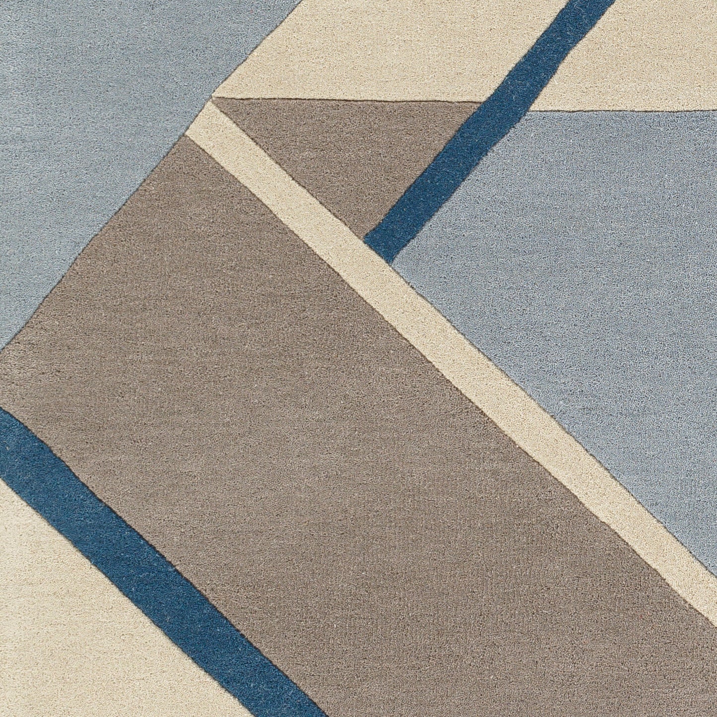 Queens QUN-2306 2' x 3' Handmade Wool Accent Rug