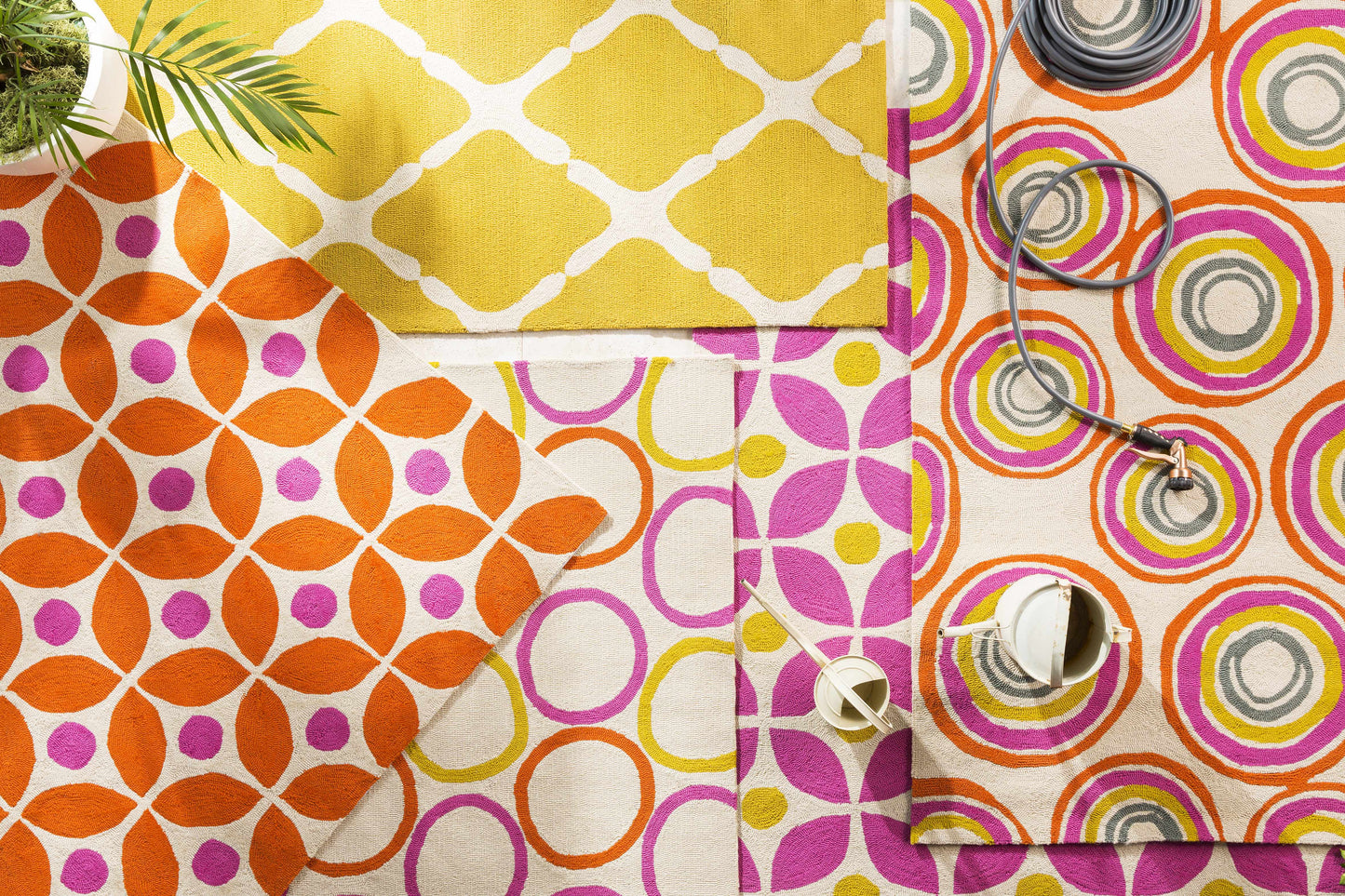 Miranda MRA-1007 Hand Hooked Rug