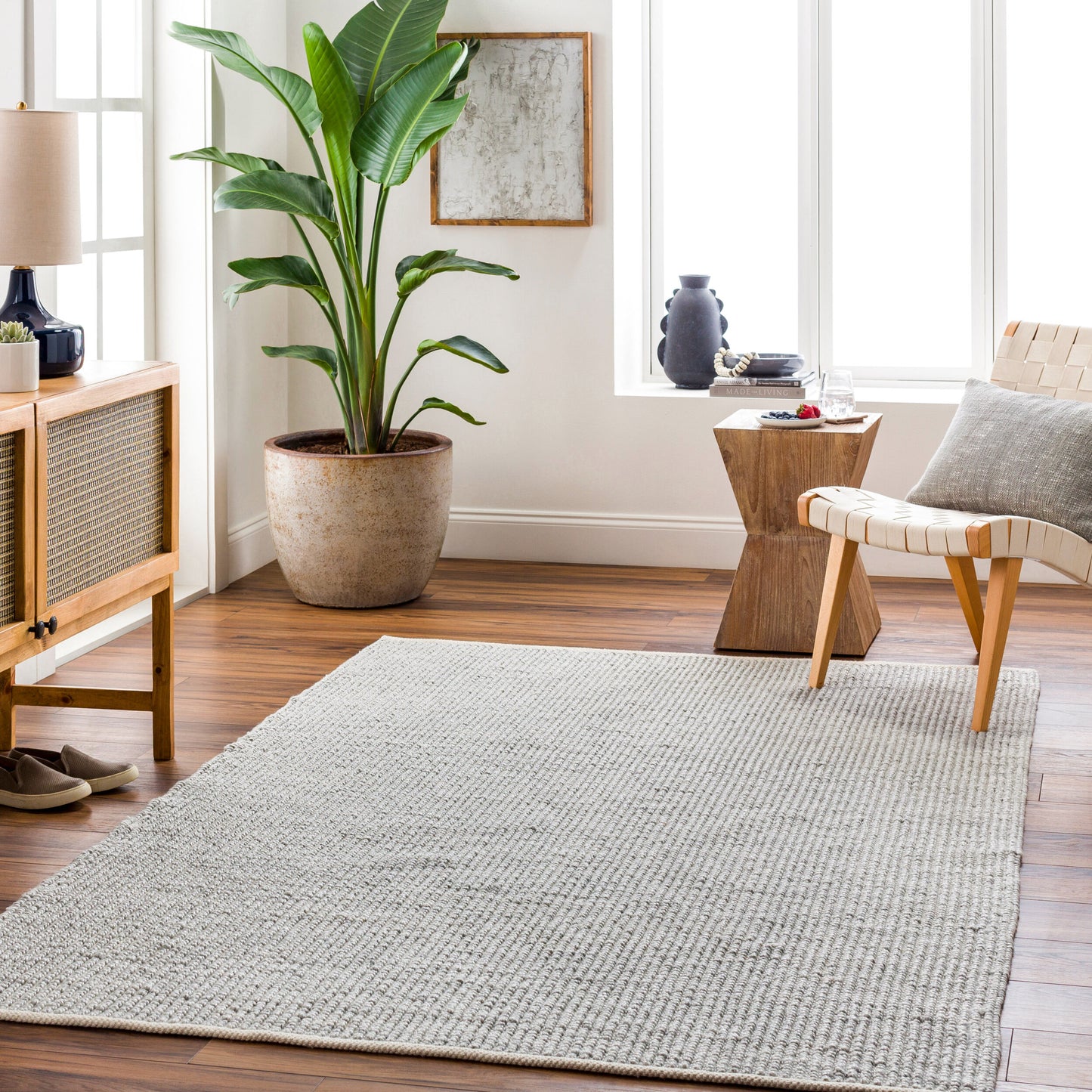 Rebecca RBC-2304 2' x 3' Handmade Recyled Accent Rug
