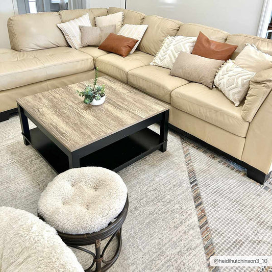 Lillian LLL-2312 Machine Woven Rug