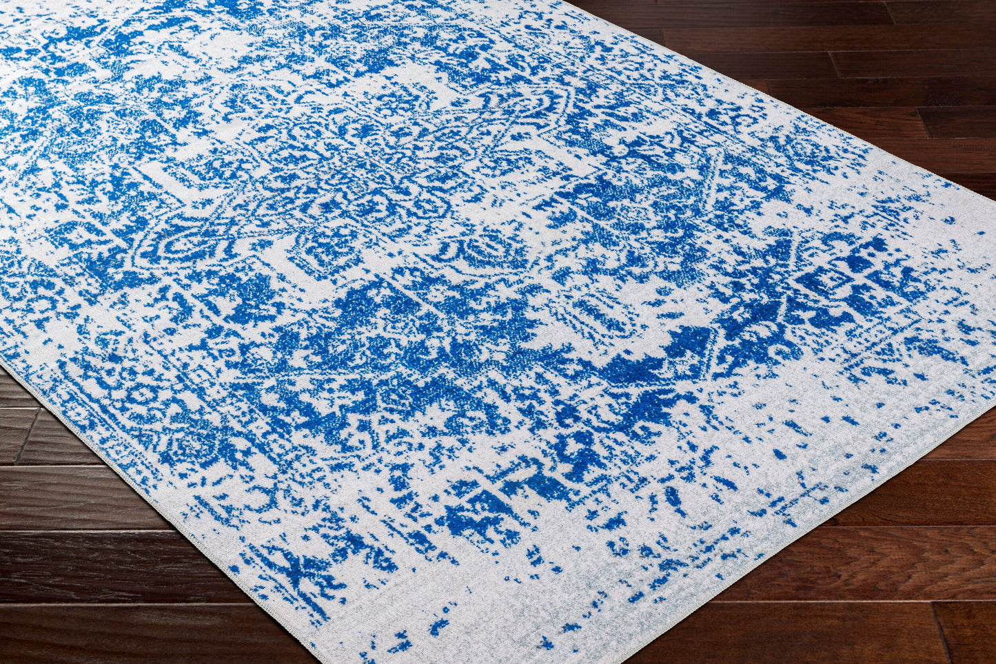 Regen RGE-2302 7' x 10' Machine Woven Washable Area Rug