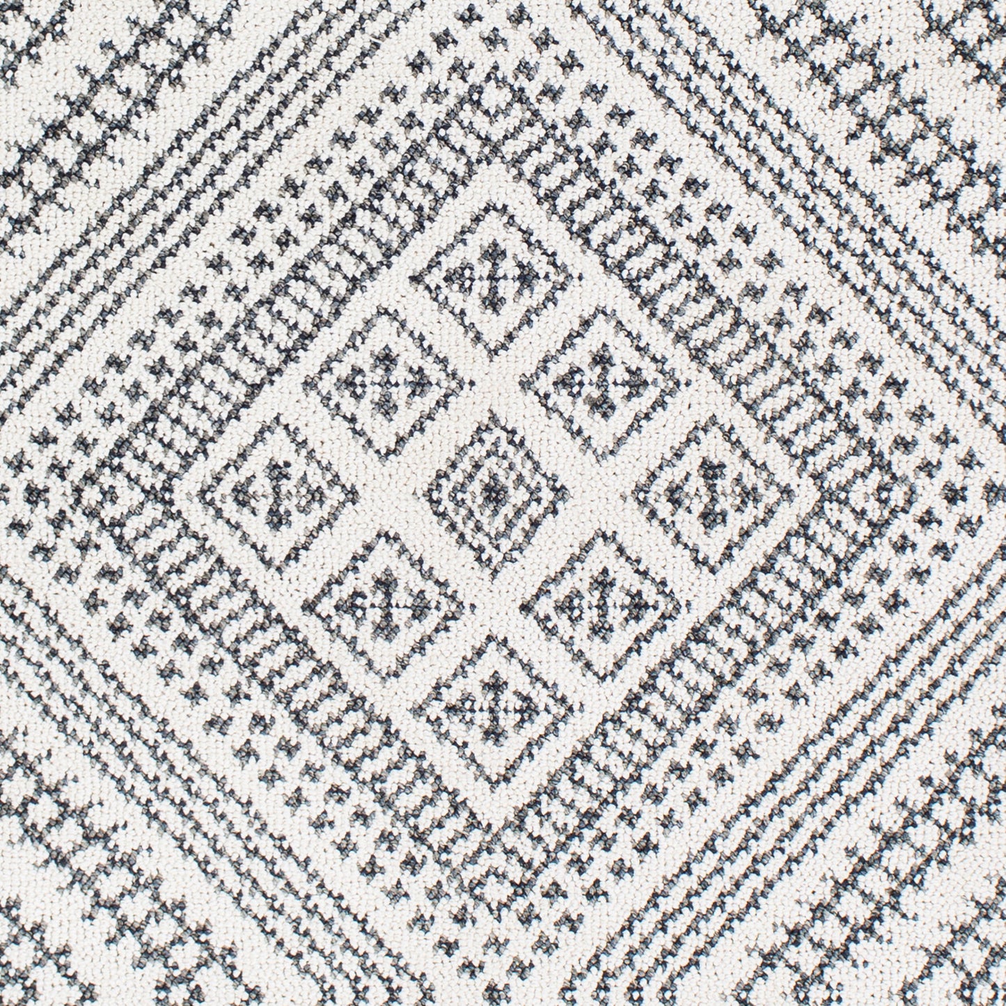 Ariana RIA-2302 2' x 3' Machine Woven Accent Rug