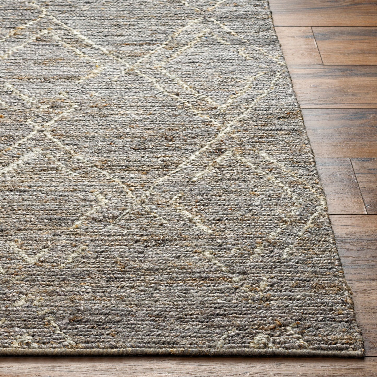 Riah RIH-2302 8' x 10' Handmade Jute Area Rug