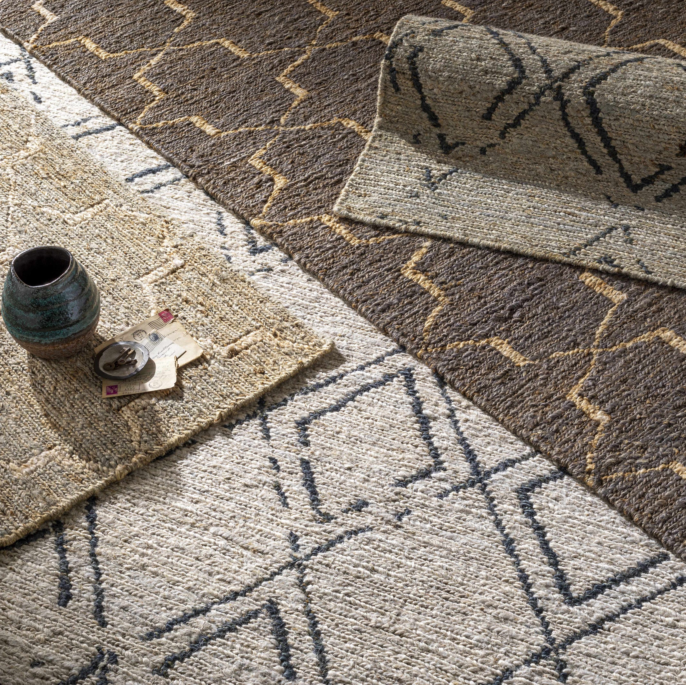 Riah RIH-2300 Hand Woven Rug