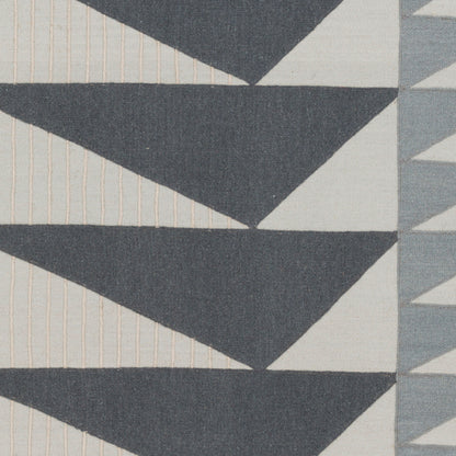 Renata RNA-1000 5' x 7' Handmade Wool Area Rug