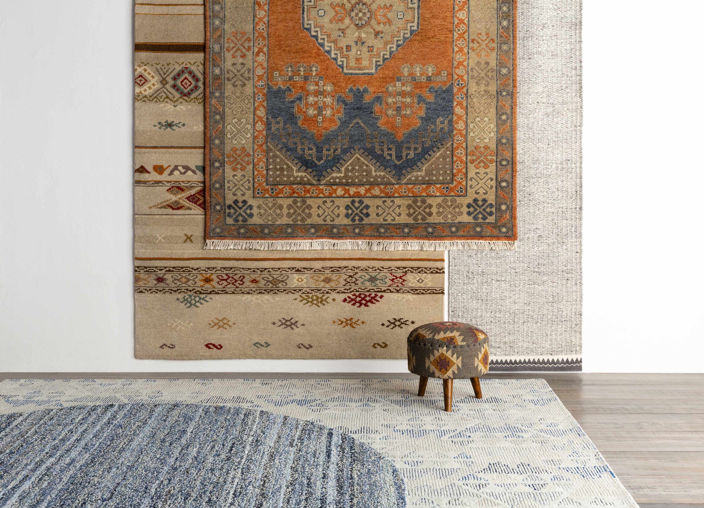 Isparta ISP-1000 Hand Knotted Rug