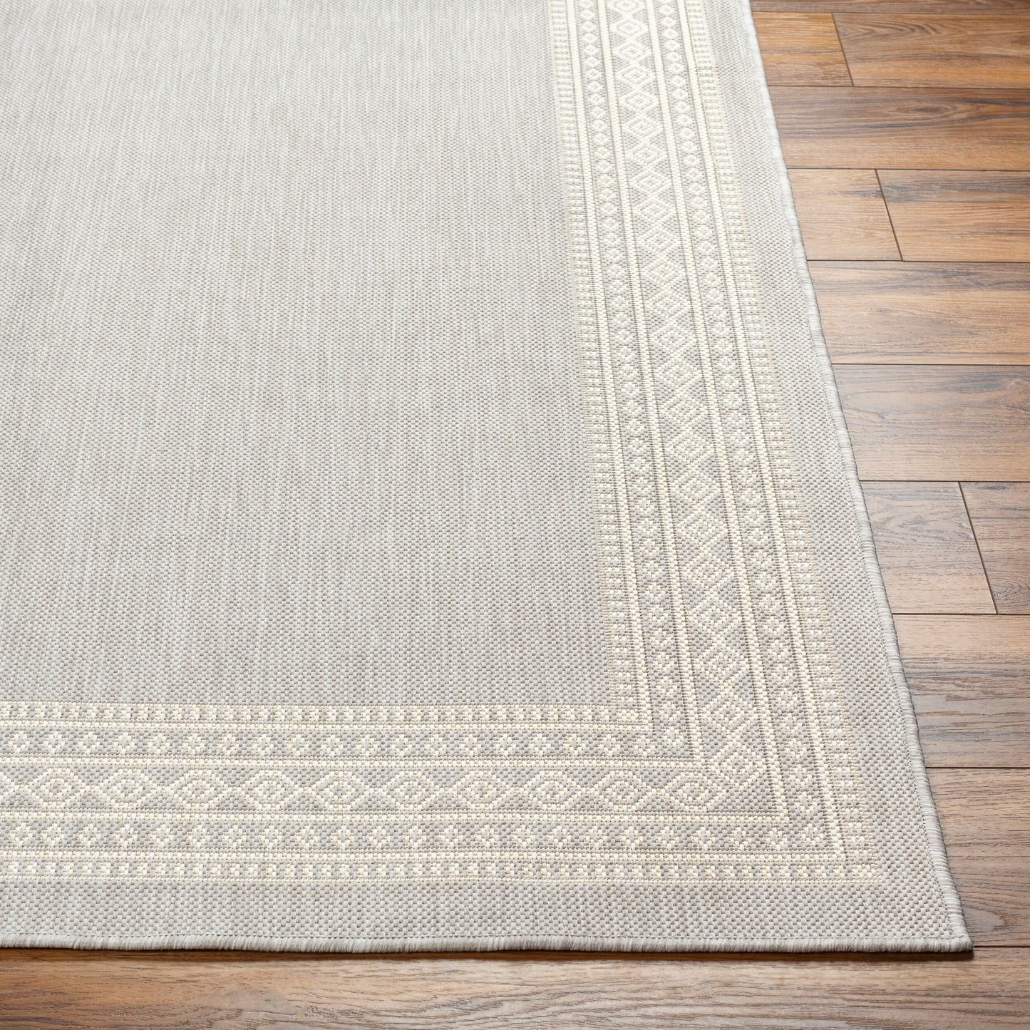 Ravello RVL-2334 5' x 7' Machine Woven Indoor/Outdoor Area Rug