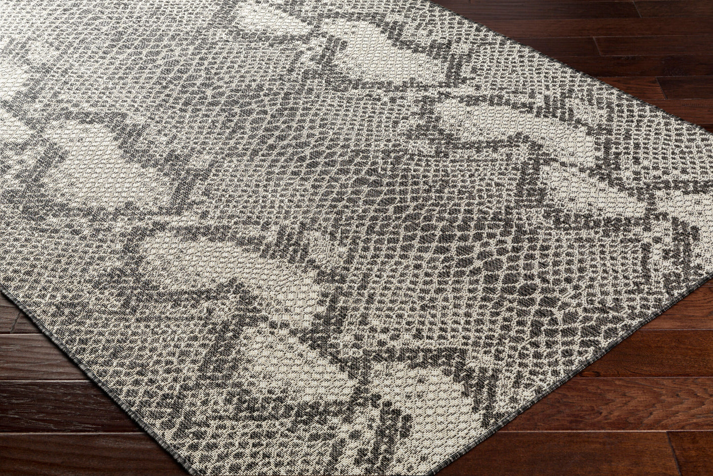 Ravello RVL-2347 6' x 9' Machine Woven Indoor/Outdoor Area Rug