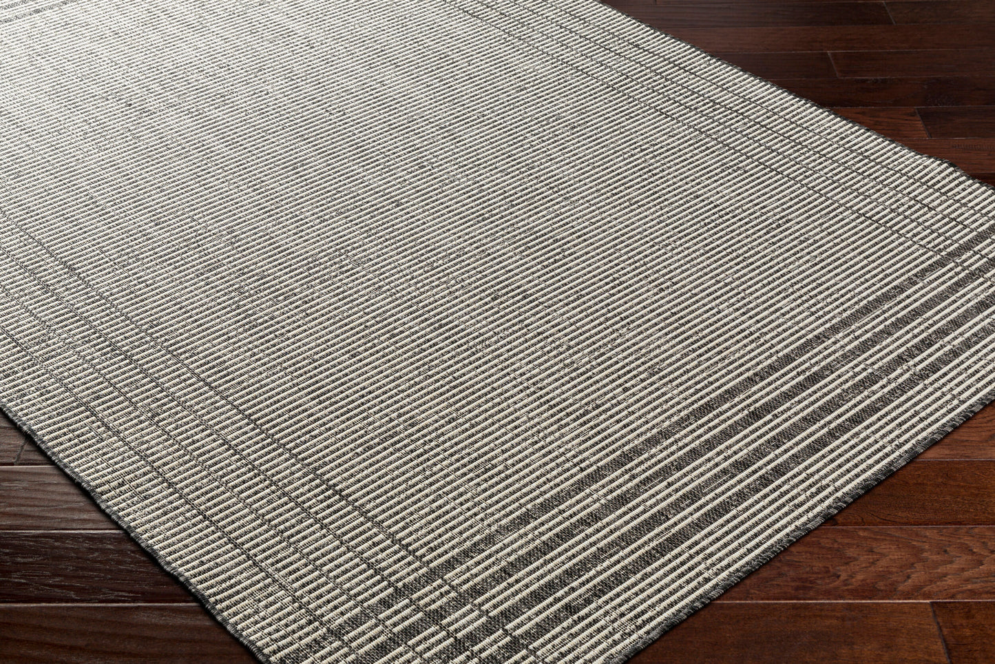 Ravello RVL-2377 5' x 7' Machine Woven Indoor/Outdoor Area Rug