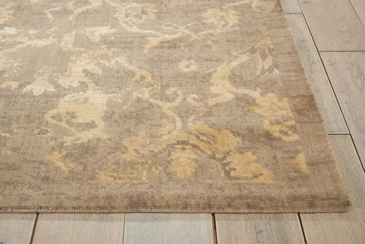 Silken Allure SLK11 Moss Loomed Rug