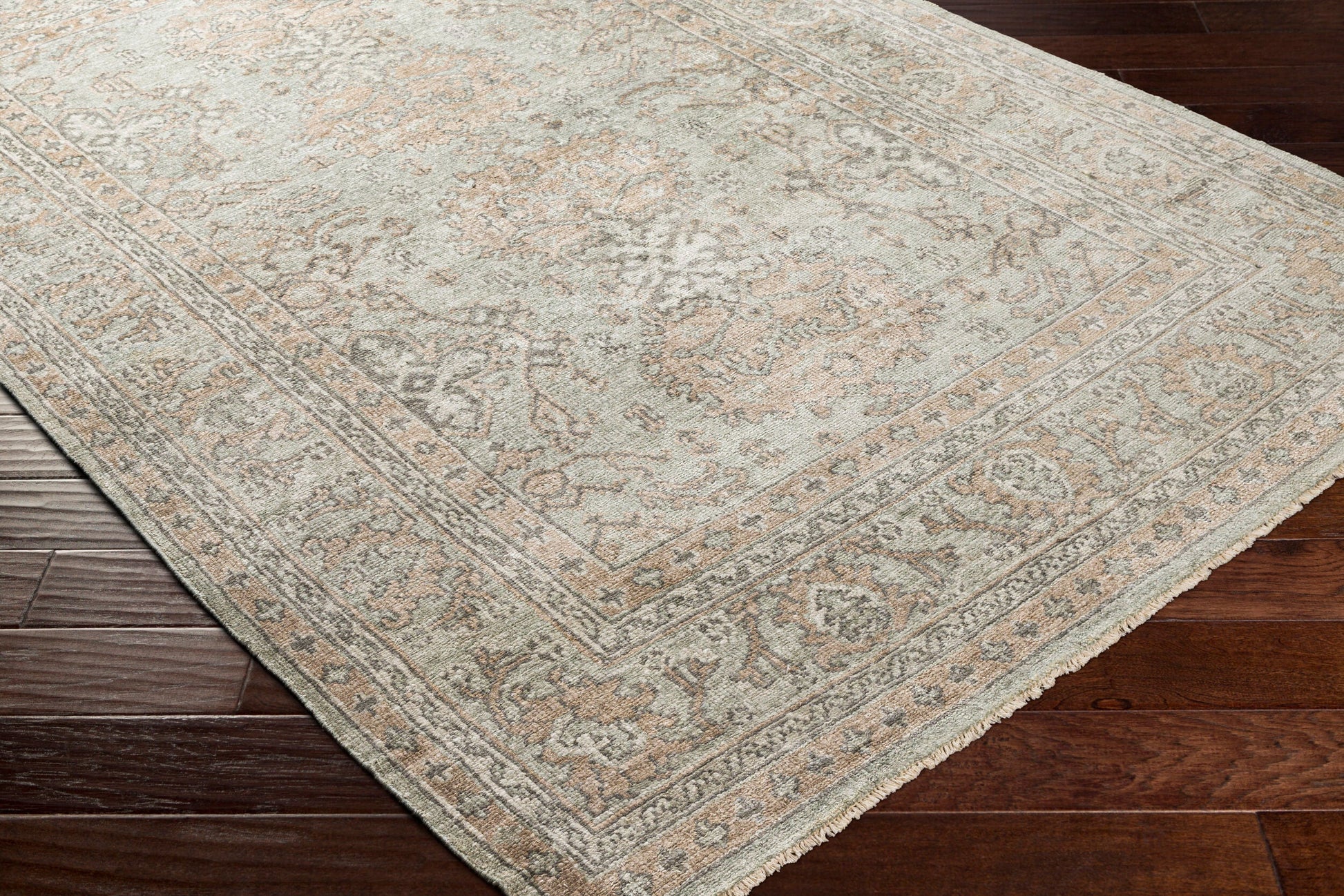 Royal RYL-2302 Hand Knotted Rug