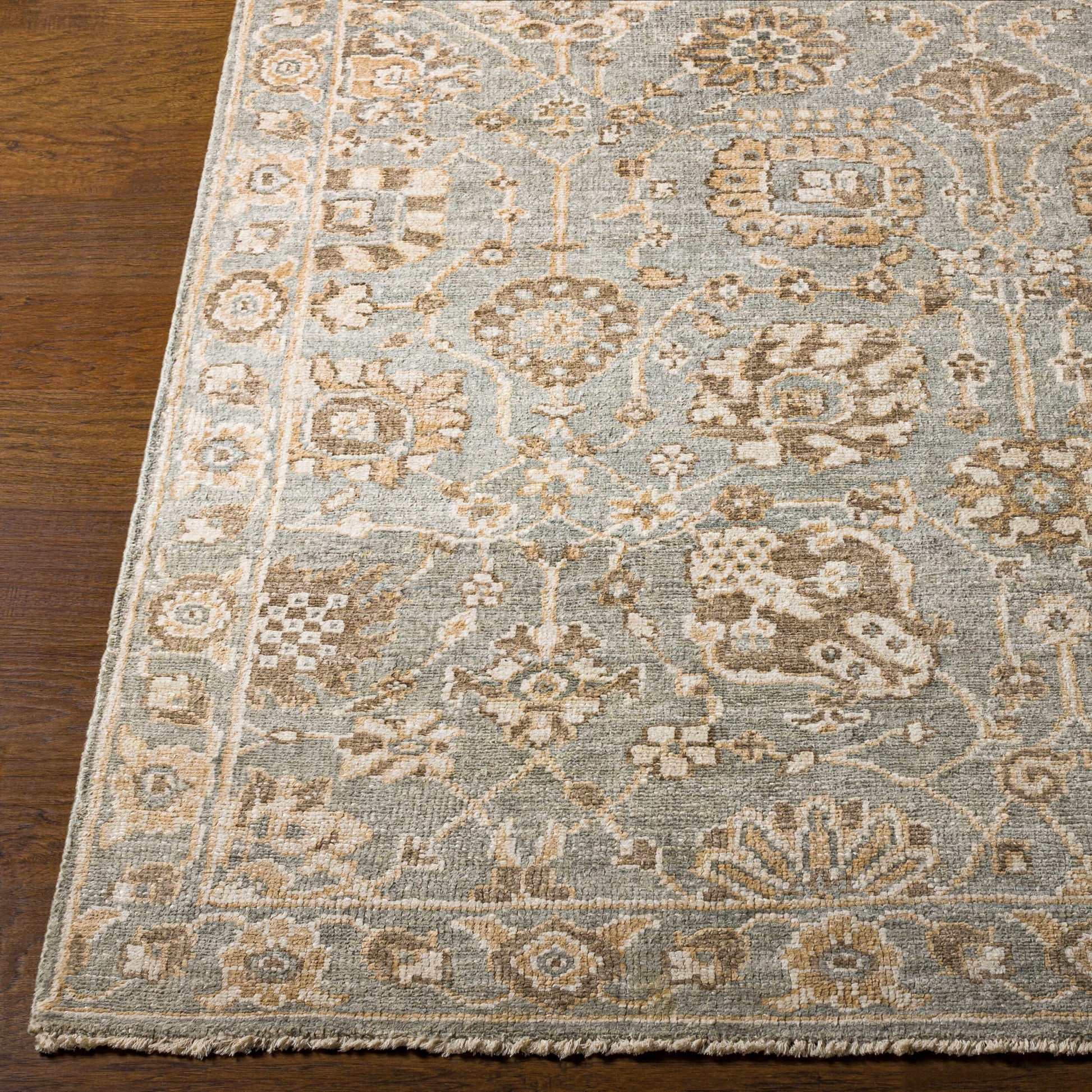 Royal RYL-2304 Hand Knotted Rug