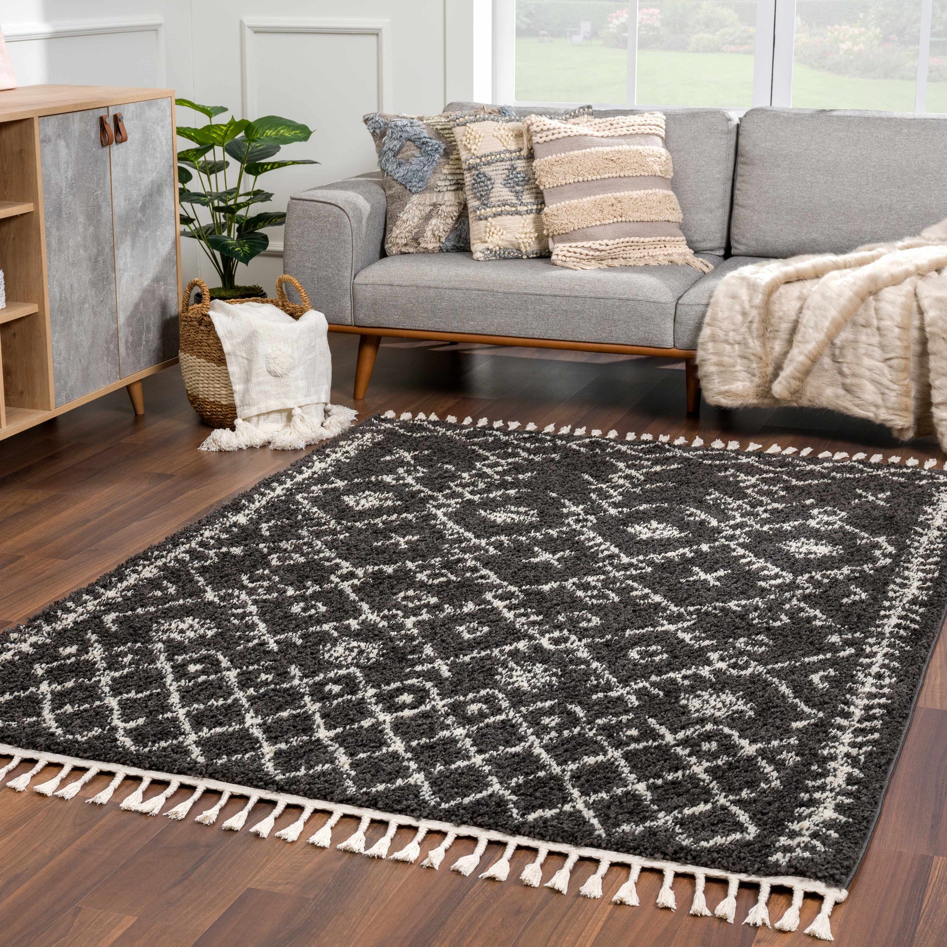 Berber Shag BBE-2308 Machine Woven Rug