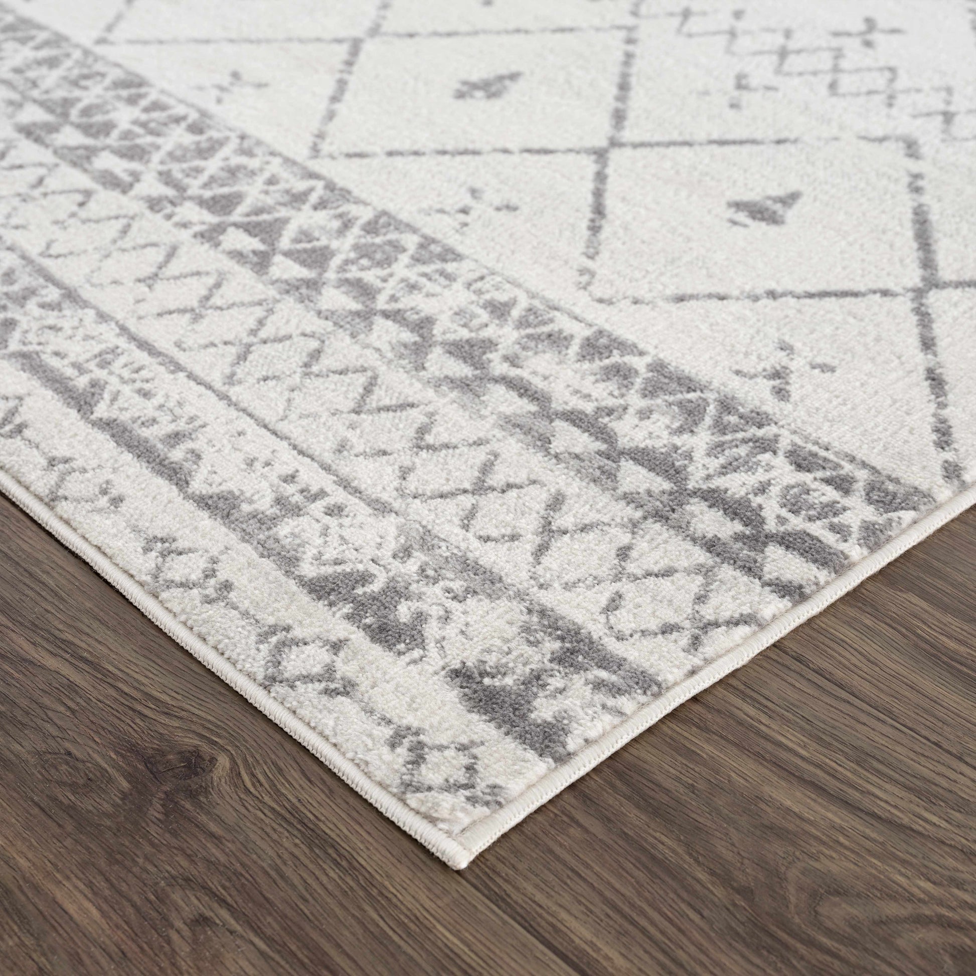 Roma ROM-2338 Machine Woven Rug