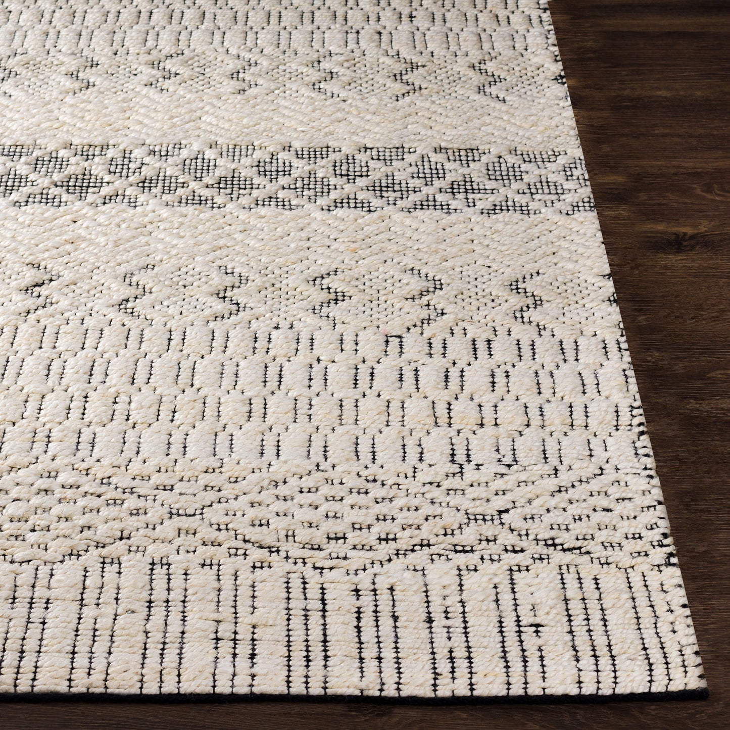 Santa Barbara SBB-2304 3' x 5' Handmade Jute Accent Rug