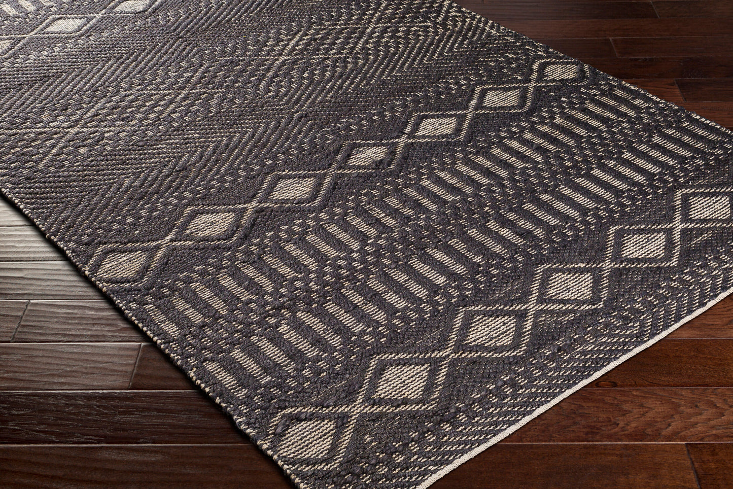 Santa Barbara SBB-2309 2' x 3' Handmade Jute Accent Rug