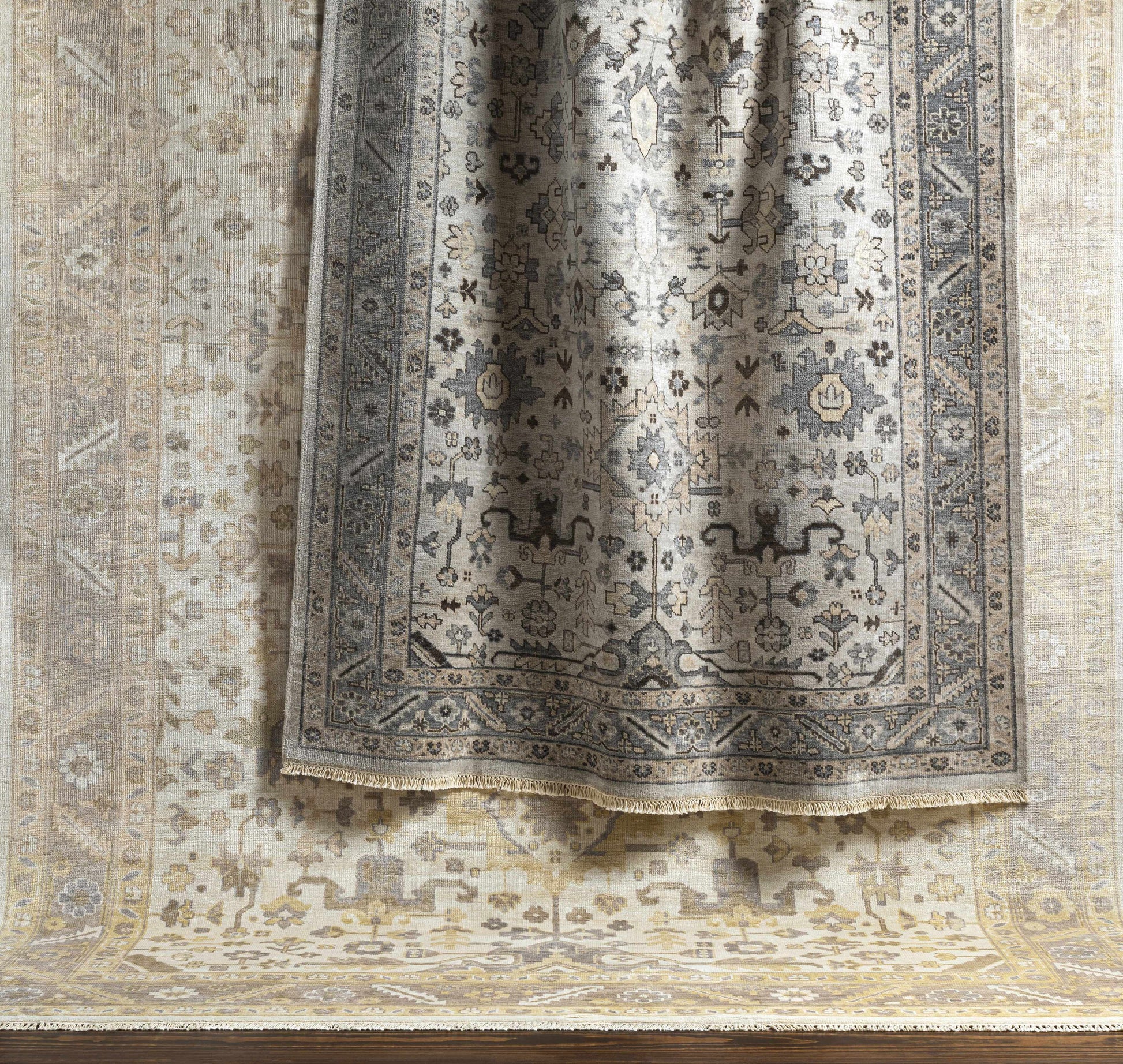 Sabine SBN-1001 Hand Knotted Rug