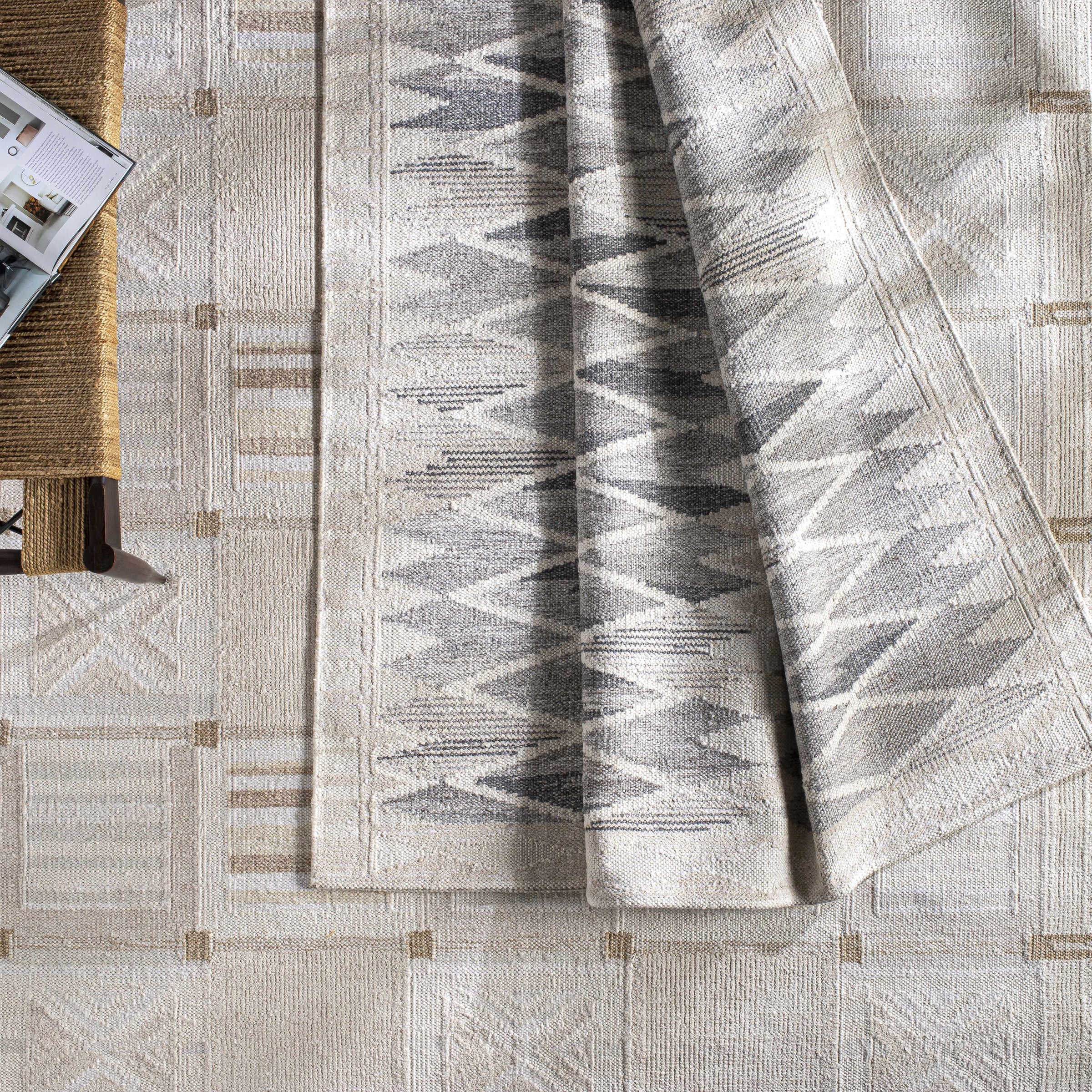 Scandi SCD-2303 Hand Woven Rug