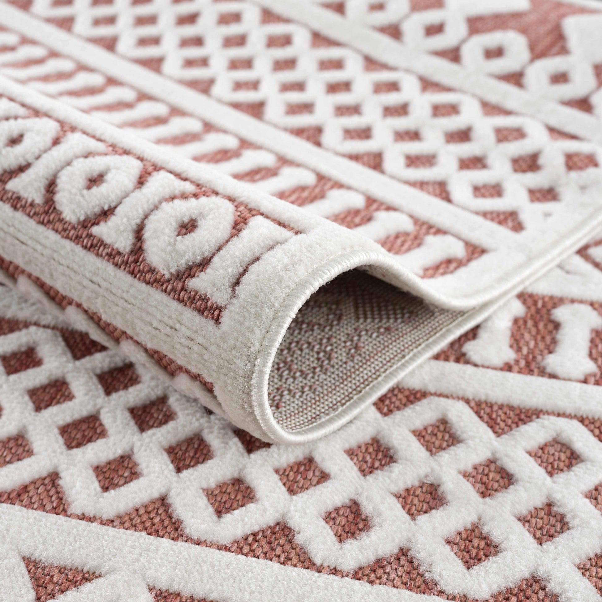 San Diego SFG-2350 Machine Woven Rug